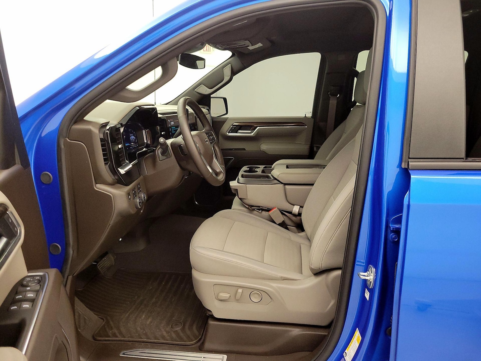 2025 Chevrolet Silverado 1500 RST - Photo 12