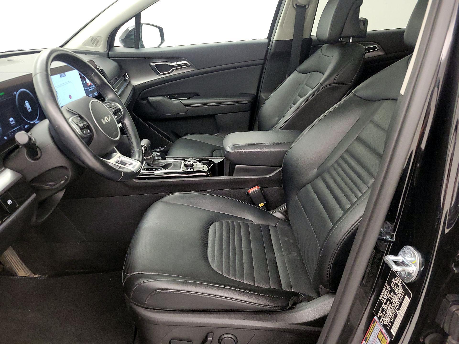 Thumbnail: 2023 Kia Sportage - 11