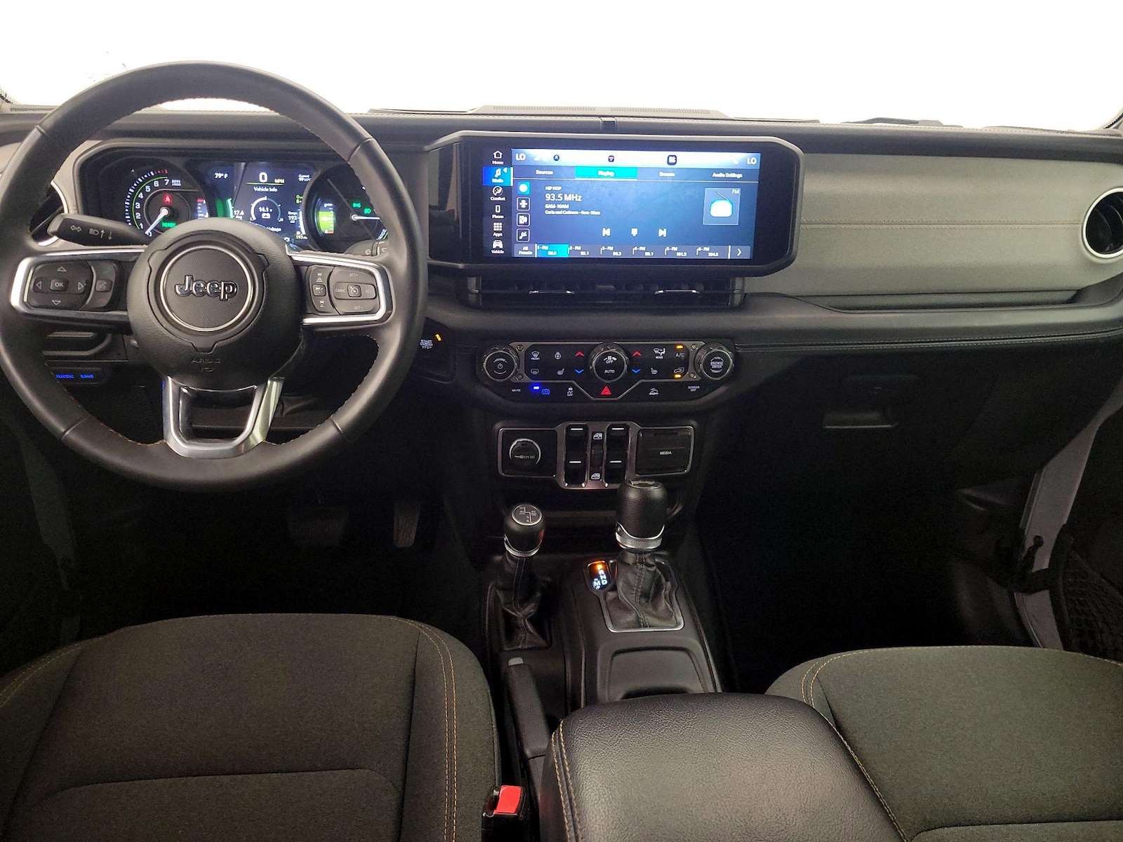2024 Jeep Wrangler 4xe Sahara 4XE - Photo 10