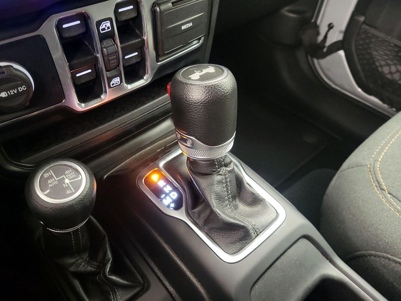 2024 Jeep Wrangler 4xe Sahara 4XE - Photo 18