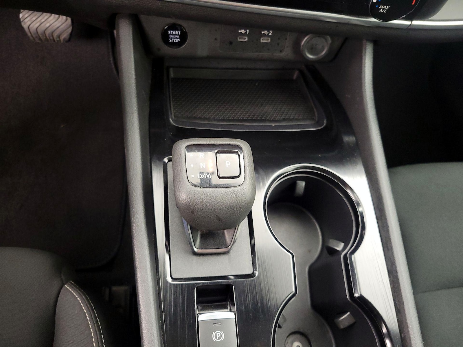 2024 Nissan Rogue S - Photo 18