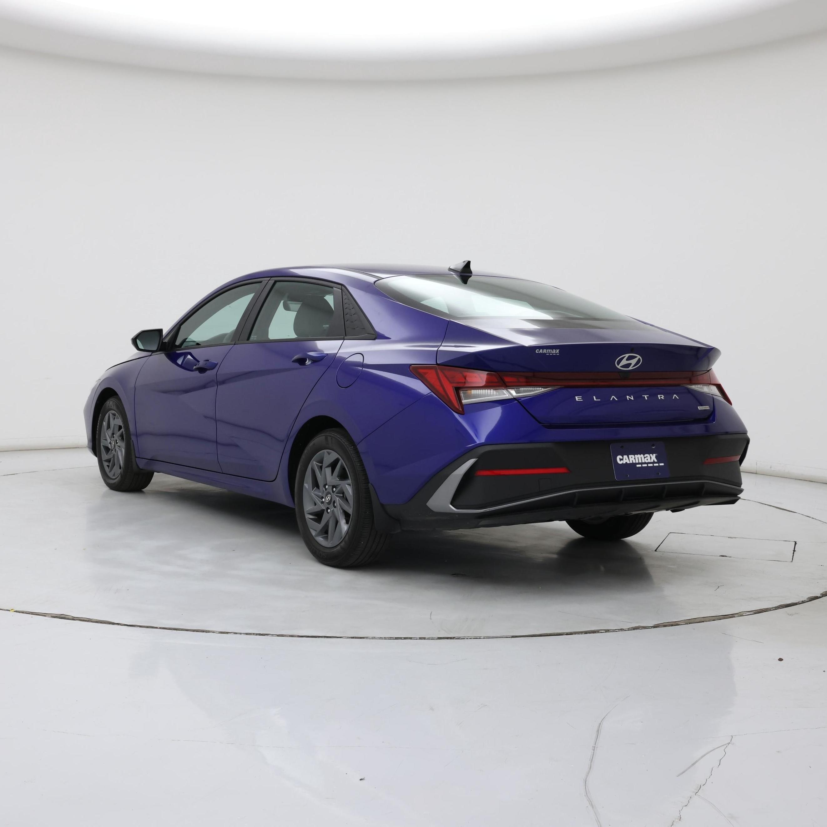 Thumbnail: 2024 Hyundai Elantra - 2