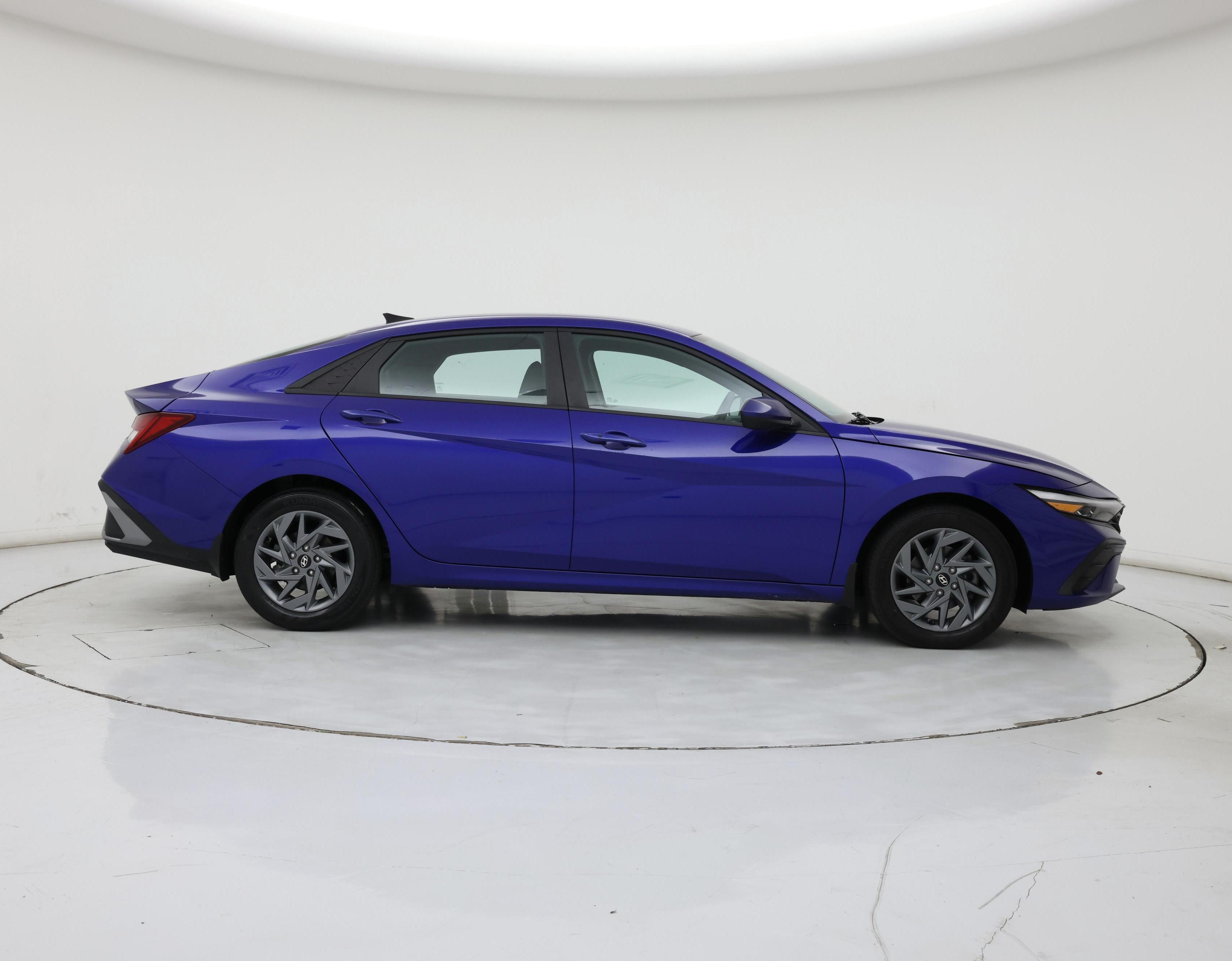Thumbnail: 2024 Hyundai Elantra - 7