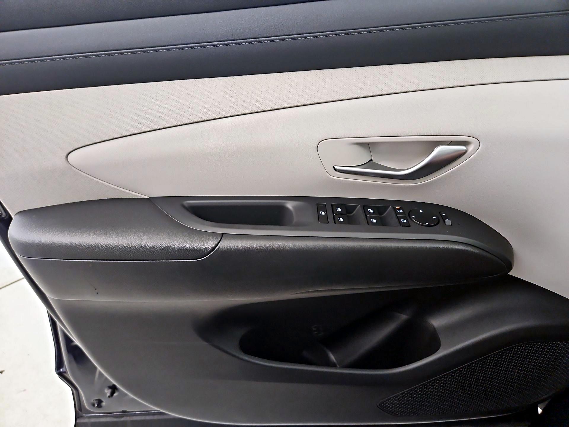 Thumbnail: 2025 Hyundai Tucson - 12