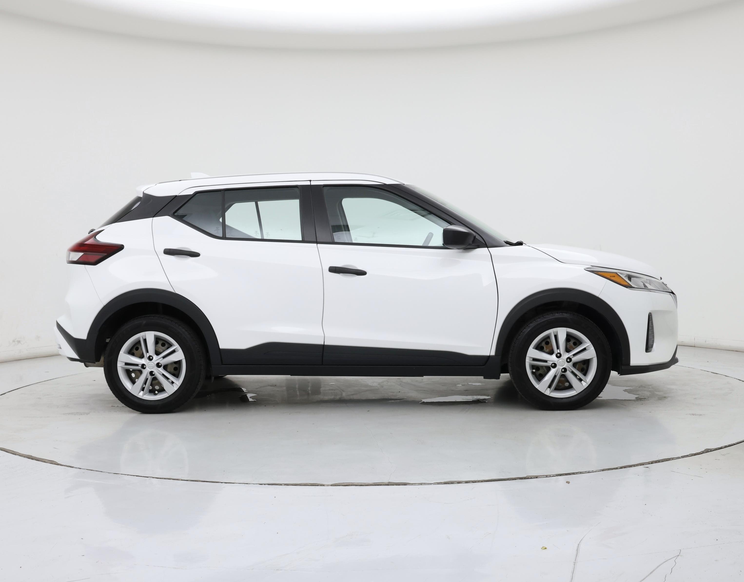 Thumbnail: 2022 Nissan Kicks - 7
