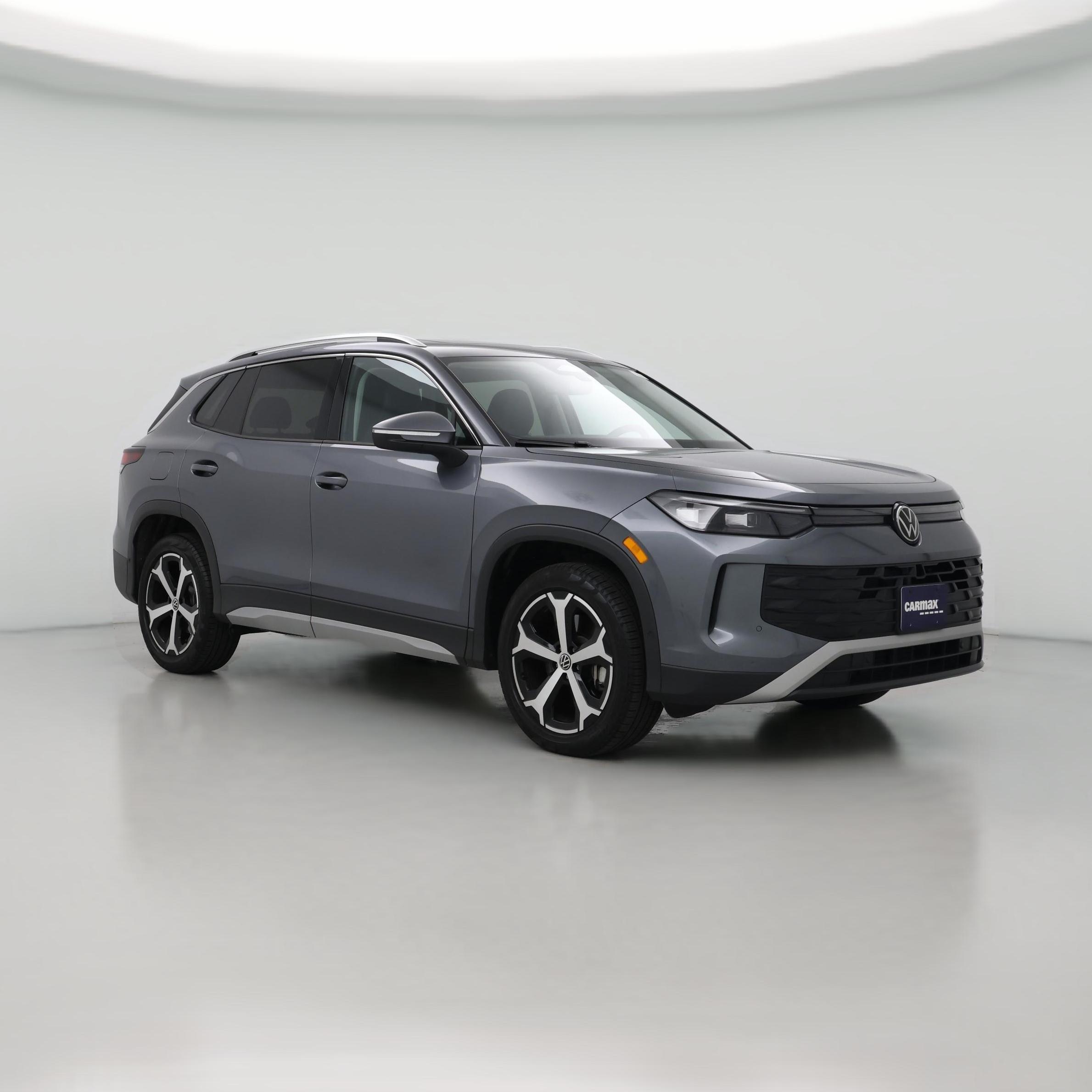 Thumbnail: 2025 Volkswagen Tiguan - 1