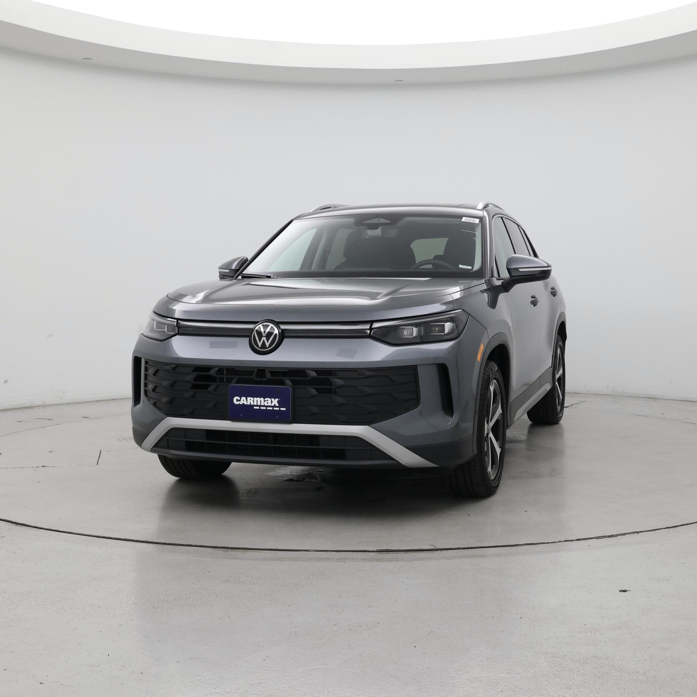 Thumbnail: 2025 Volkswagen Tiguan - 4
