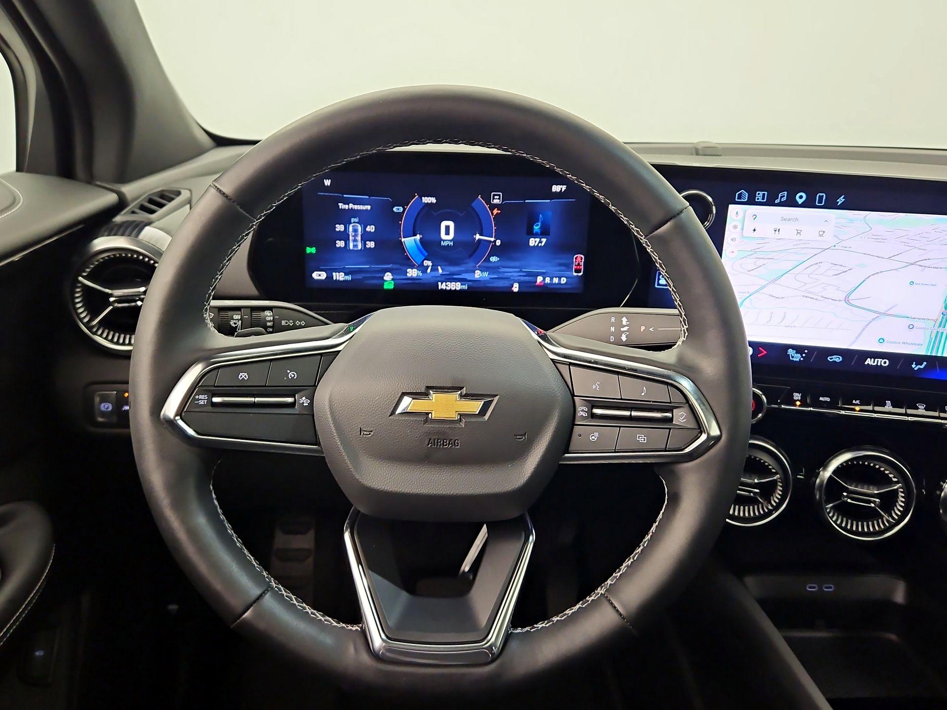 Thumbnail: 2024 Chevrolet Blazer EV - 10
