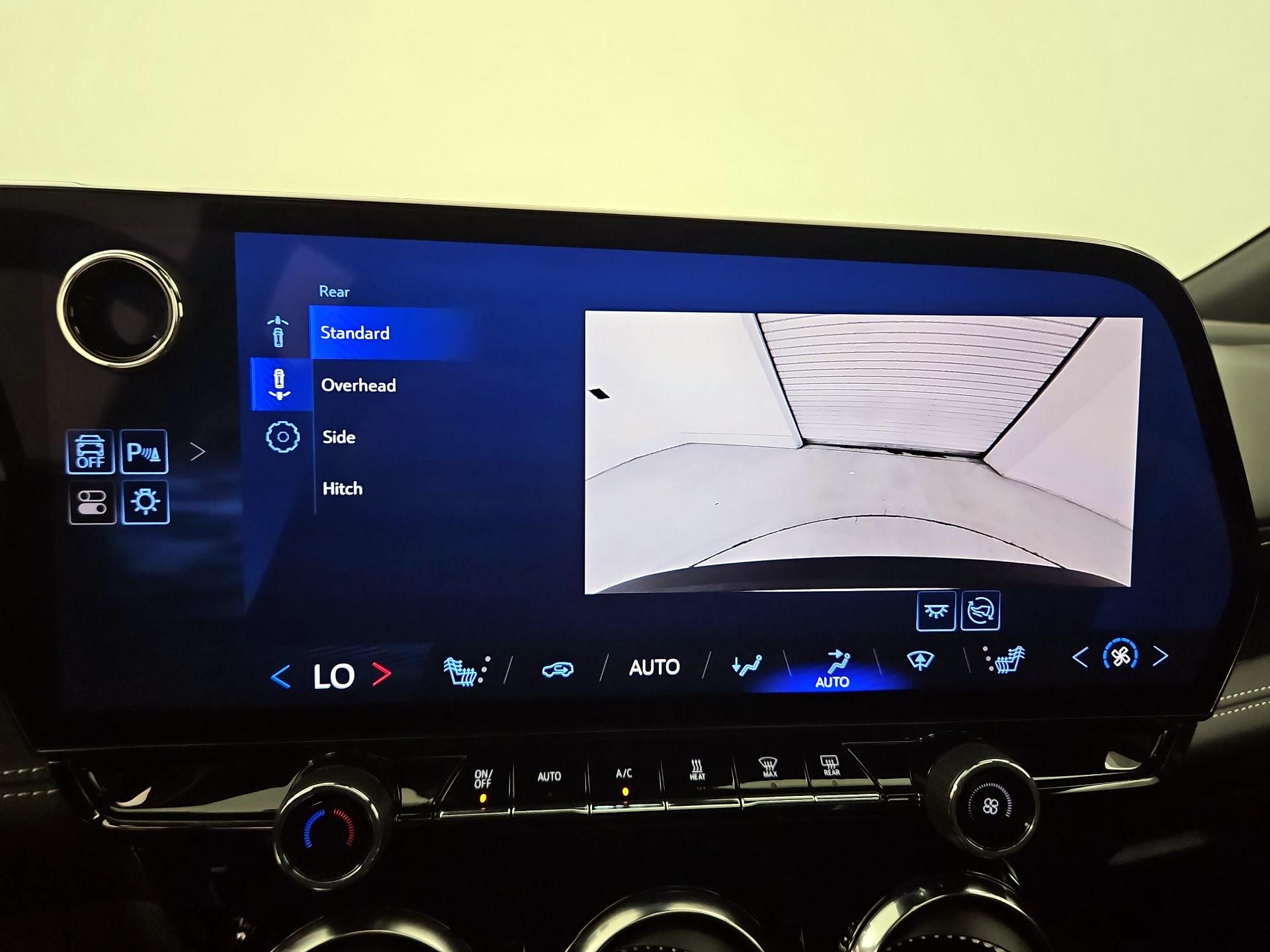 Thumbnail: 2024 Chevrolet Blazer EV - 15