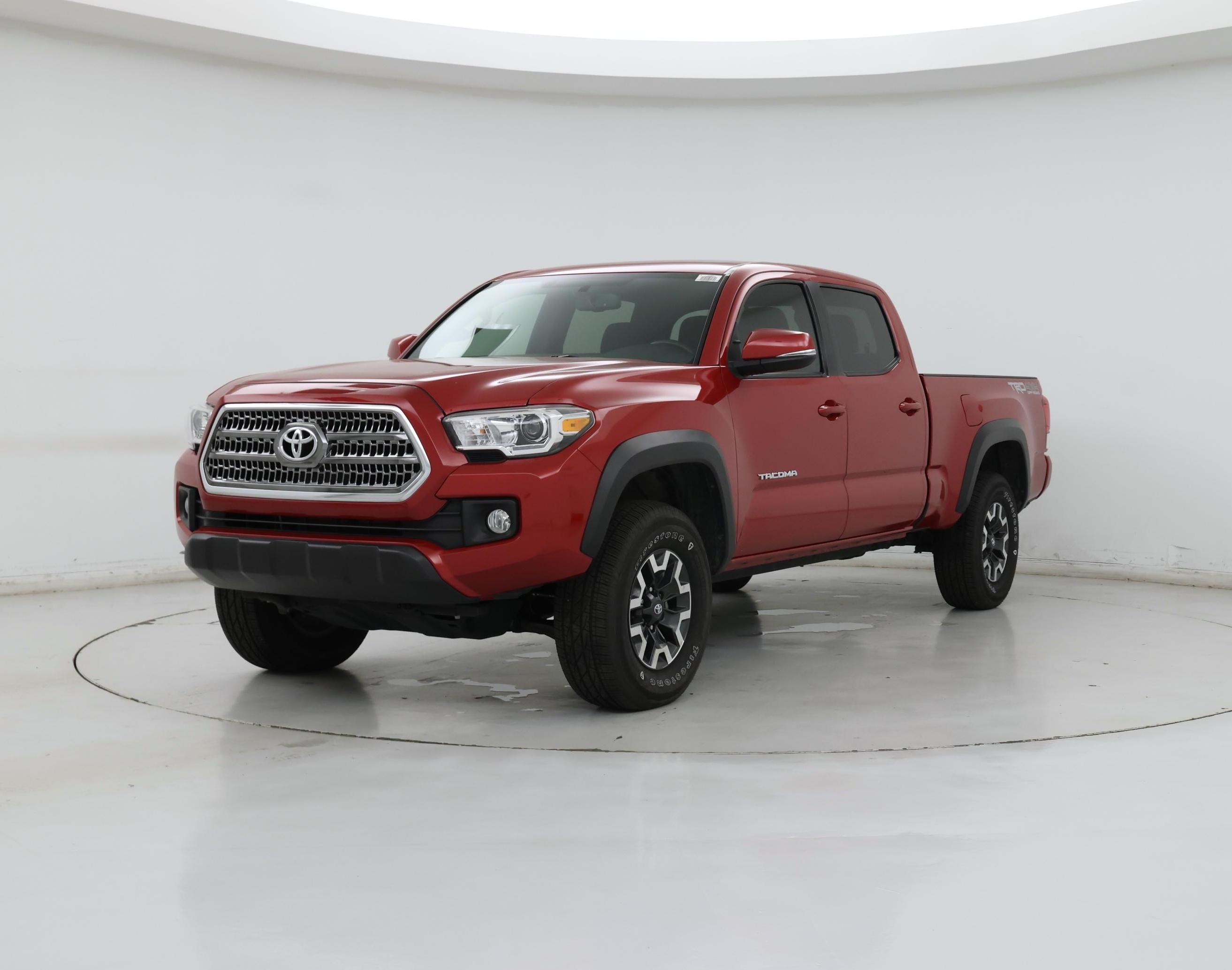 Thumbnail: 2017 Toyota Tacoma - 4