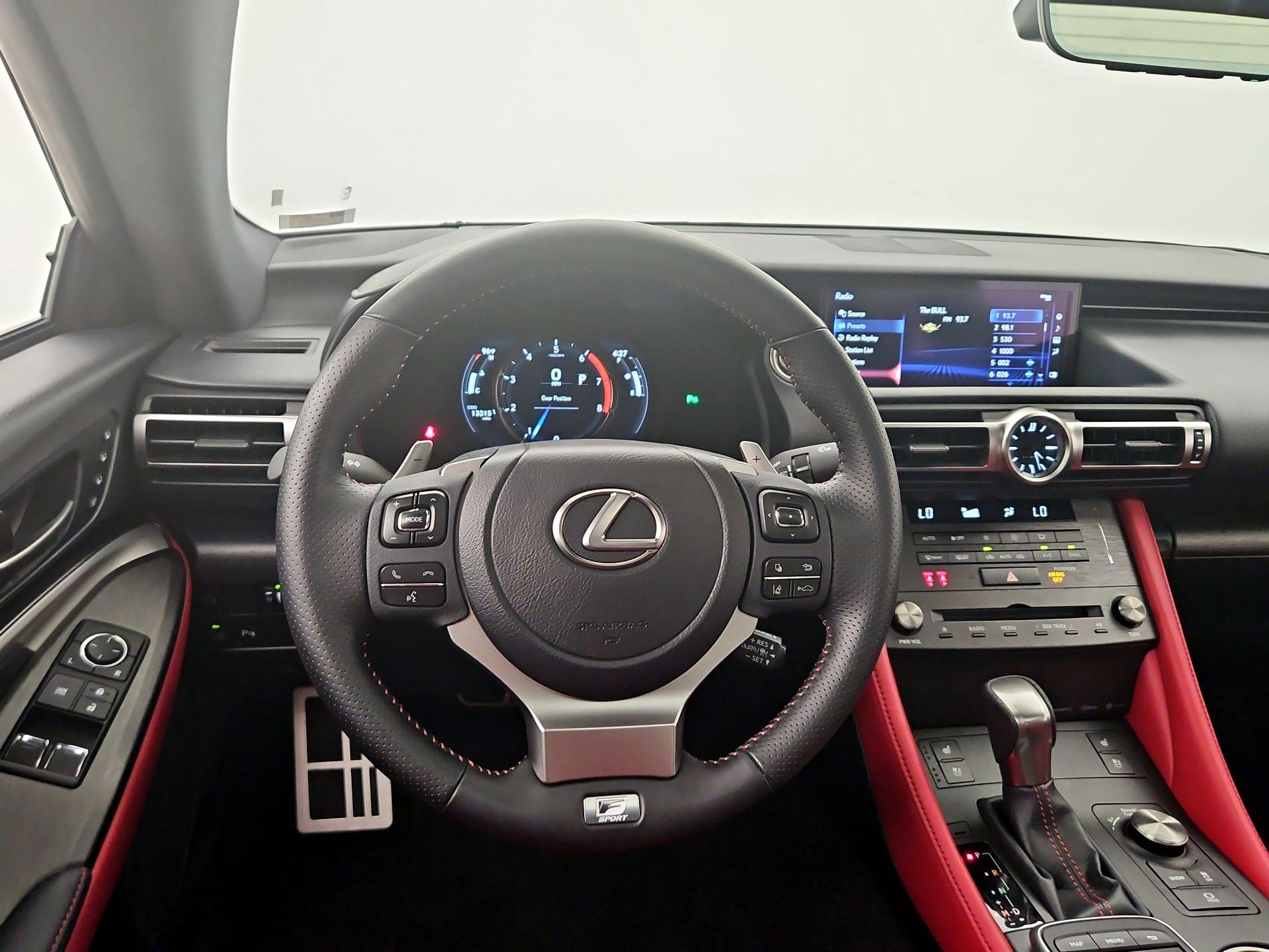 Thumbnail: 2021 Lexus RC - 10