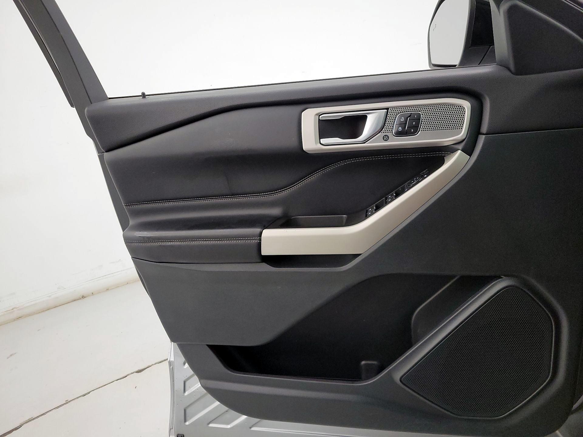Thumbnail: 2021 Ford Explorer - 12