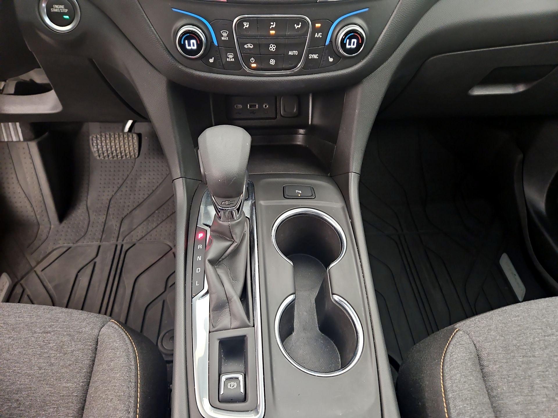 Thumbnail: 2022 Chevrolet Equinox - 17