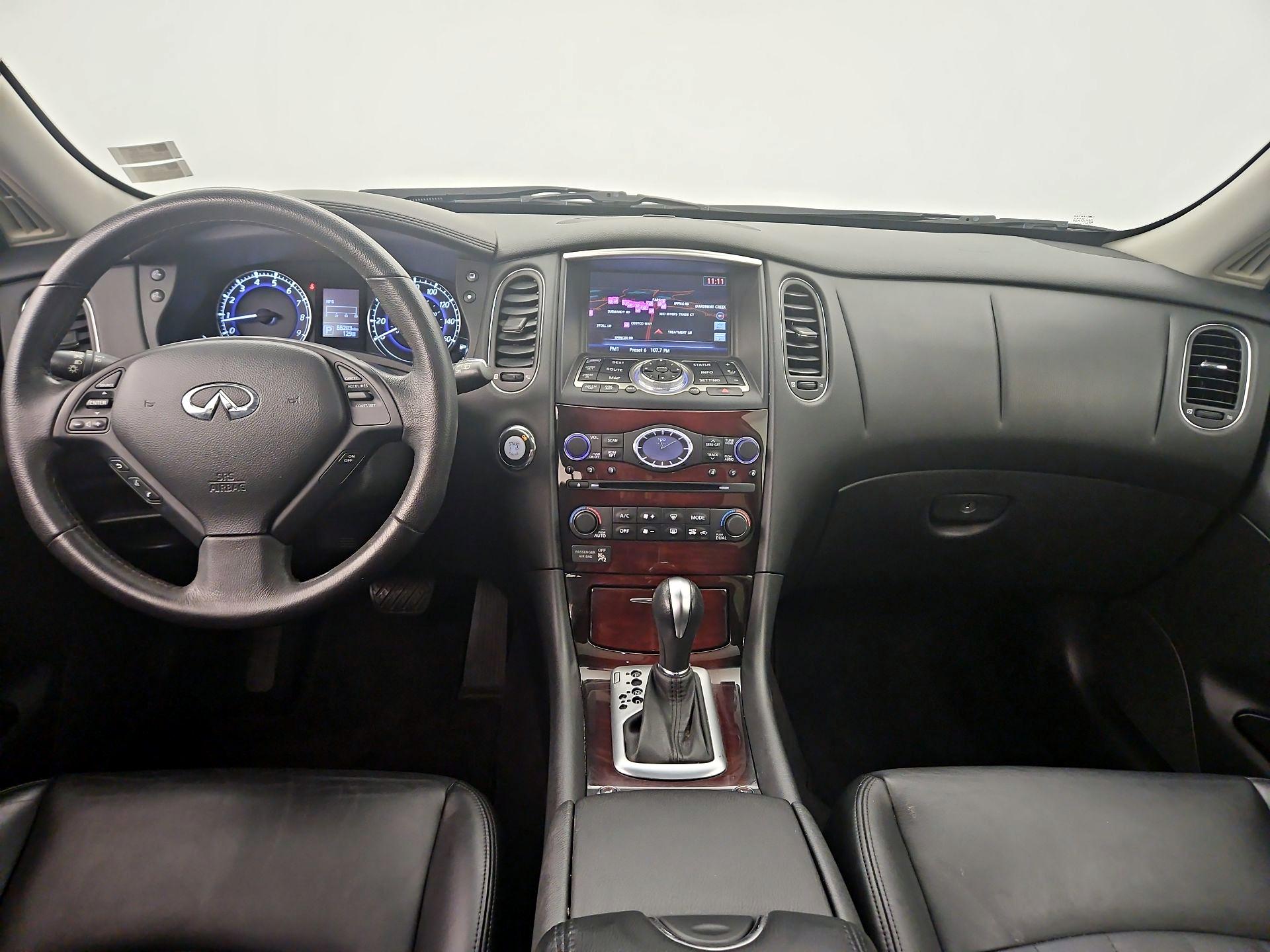 Thumbnail: 2017 INFINITI QX50 - 9