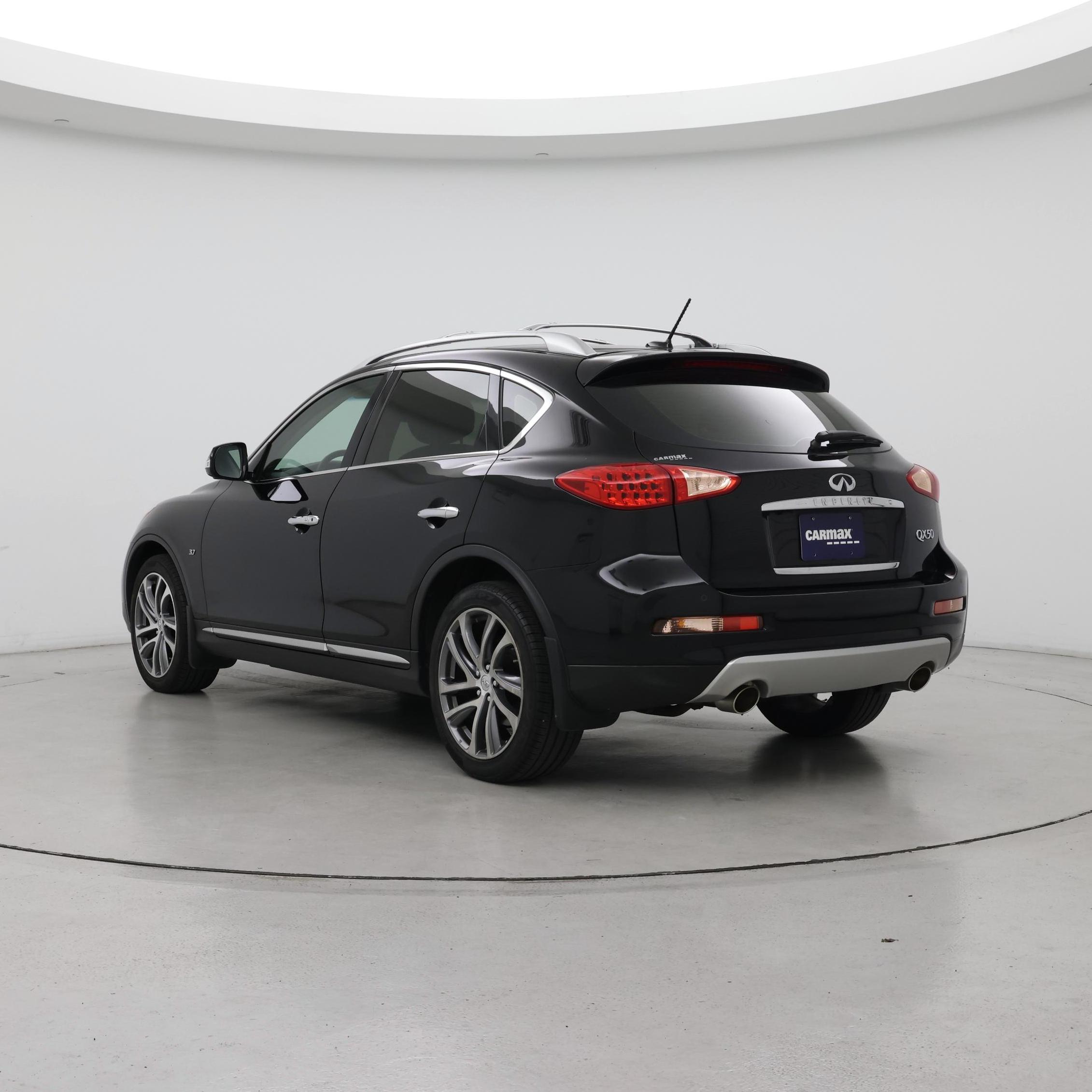 Thumbnail: 2017 INFINITI QX50 - 2