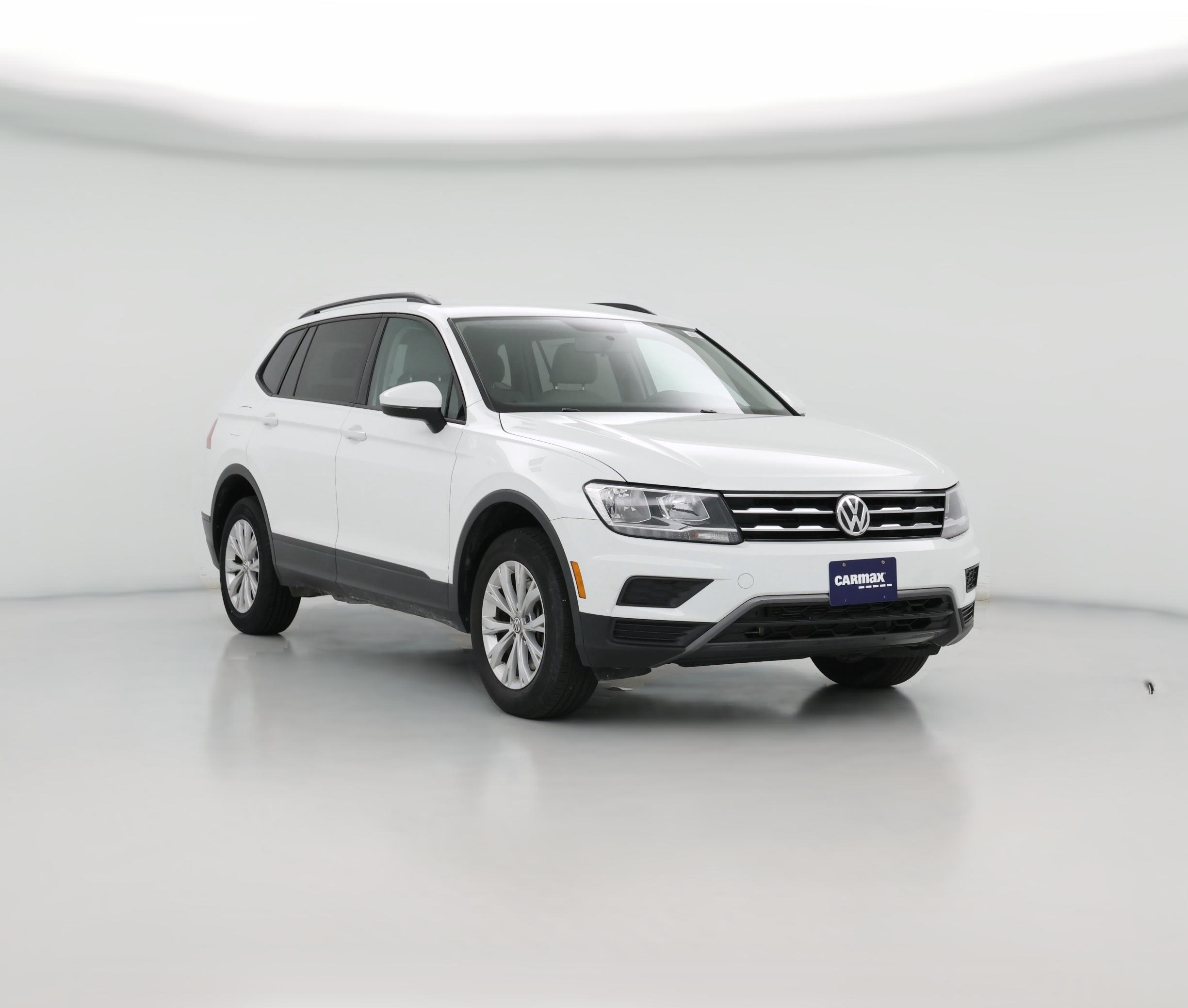 Thumbnail: 2020 Volkswagen Tiguan - 1
