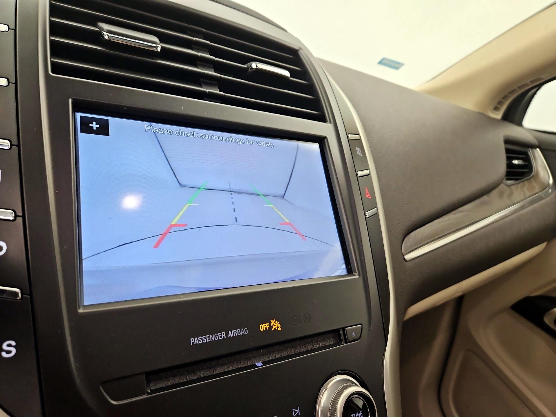 Thumbnail: 2017 Lincoln MKC - 15