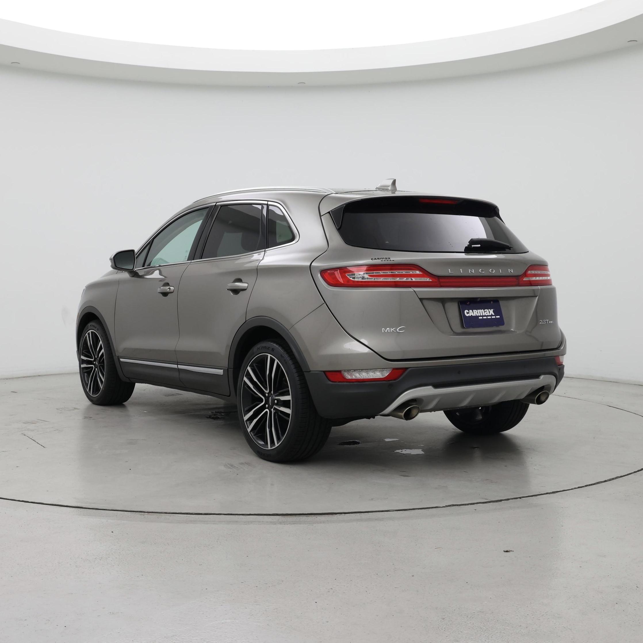 Thumbnail: 2017 Lincoln MKC - 2