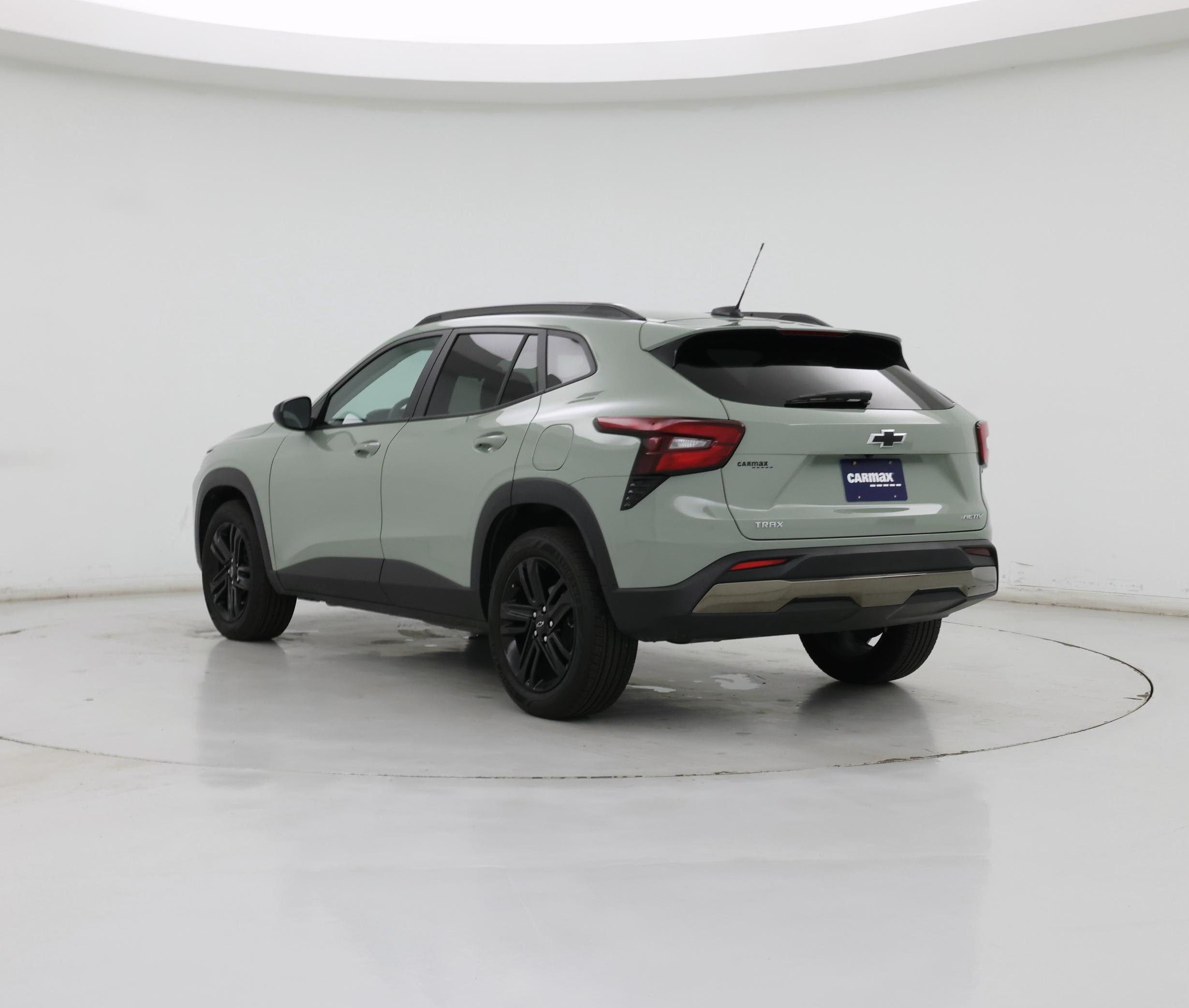 Thumbnail: 2025 Chevrolet Trax - 2