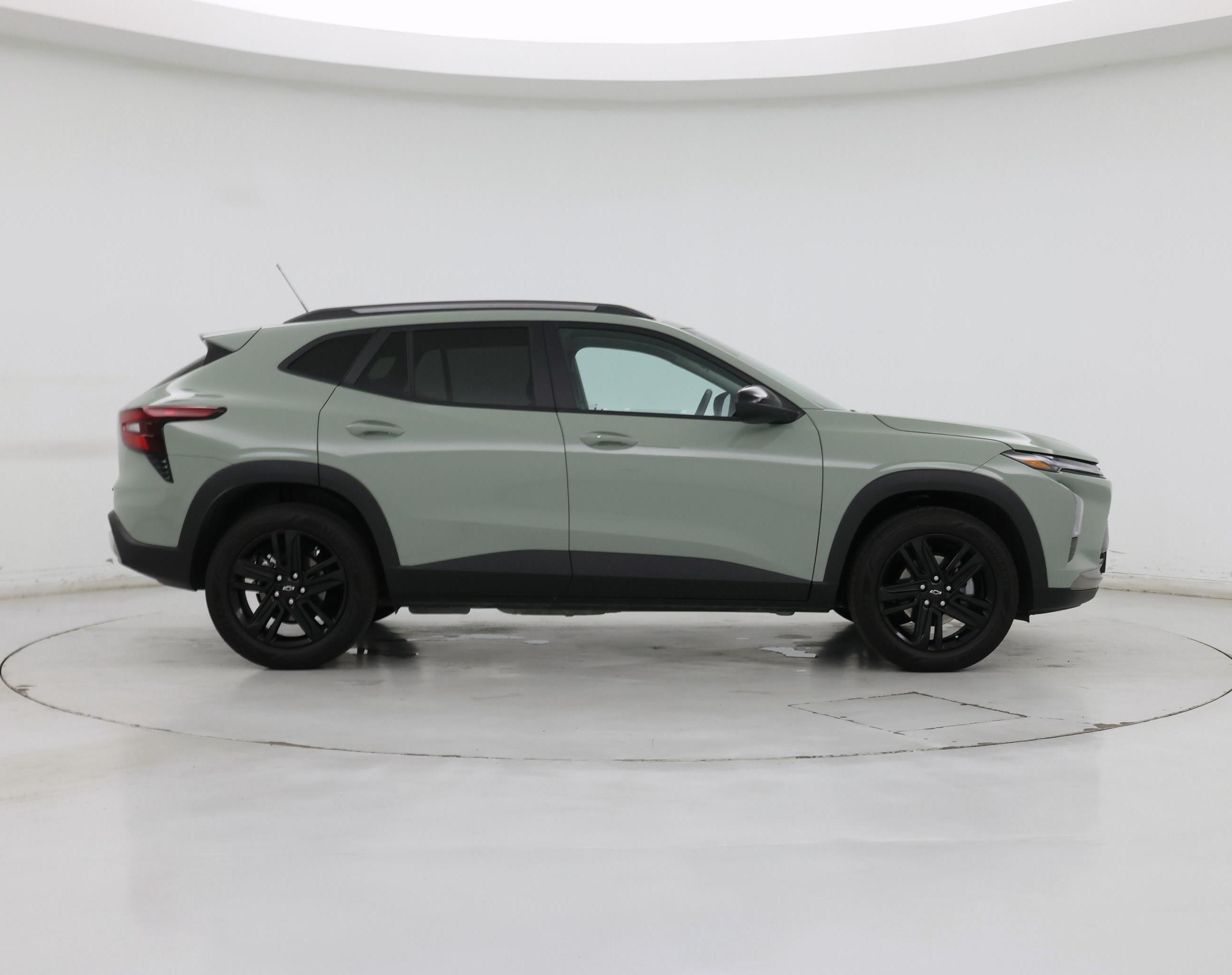 Thumbnail: 2025 Chevrolet Trax - 7