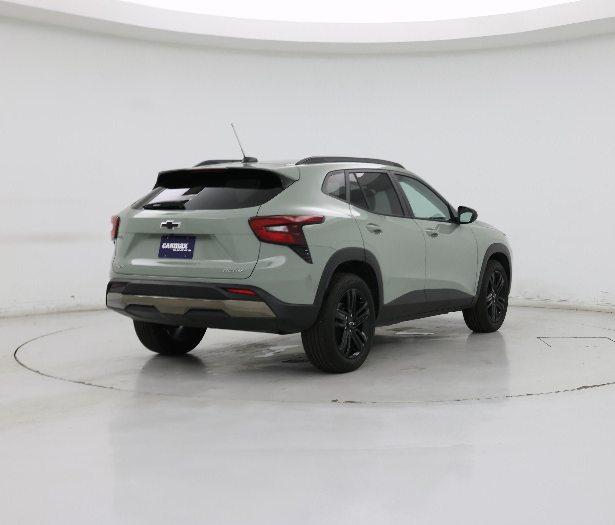 Thumbnail: 2025 Chevrolet Trax - 8