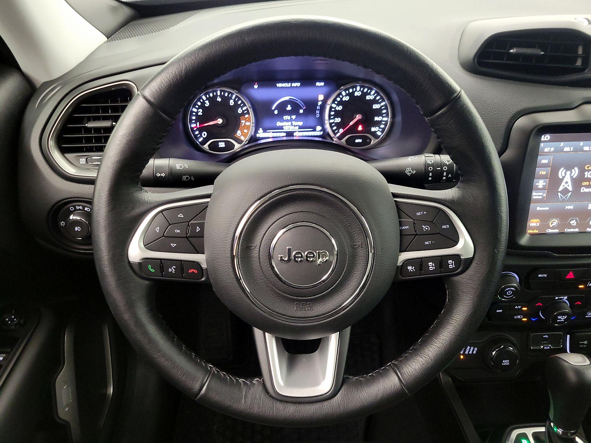 Thumbnail: 2023 Jeep Renegade - 10