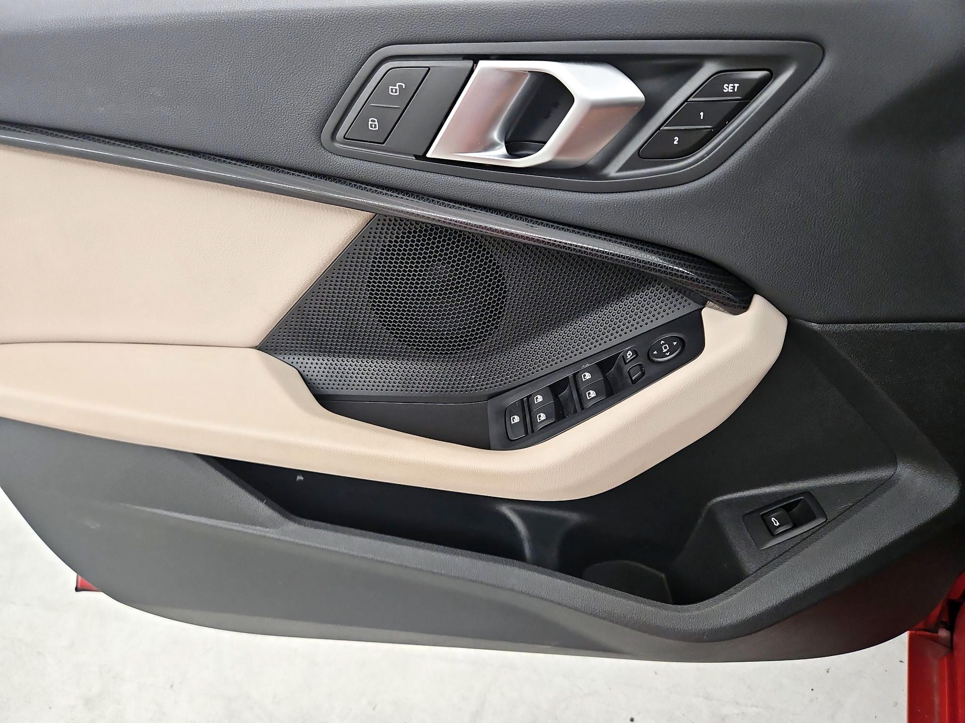 Thumbnail: 2024 BMW 2 Series - 12