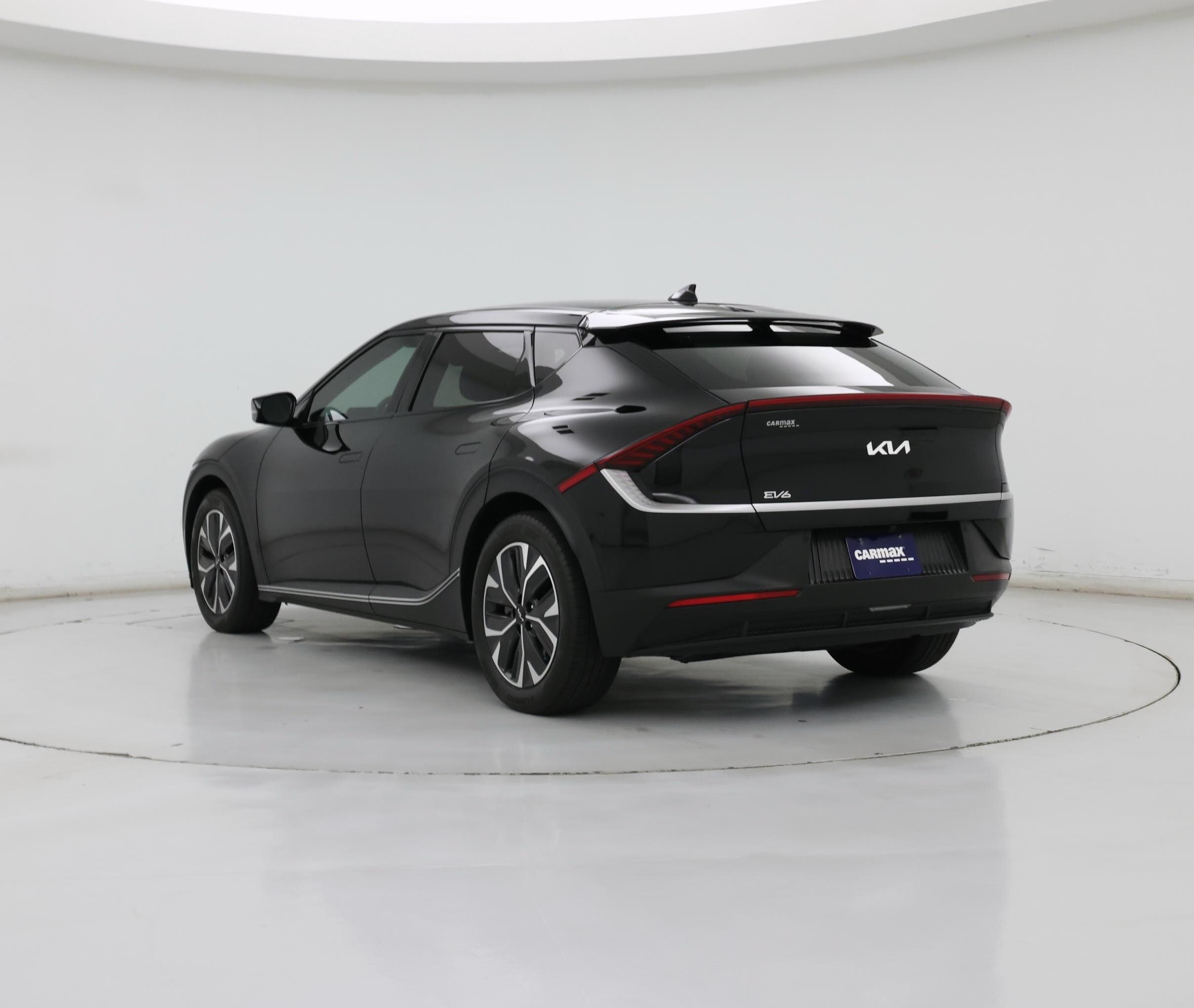 Thumbnail: 2024 Kia EV6 - 2
