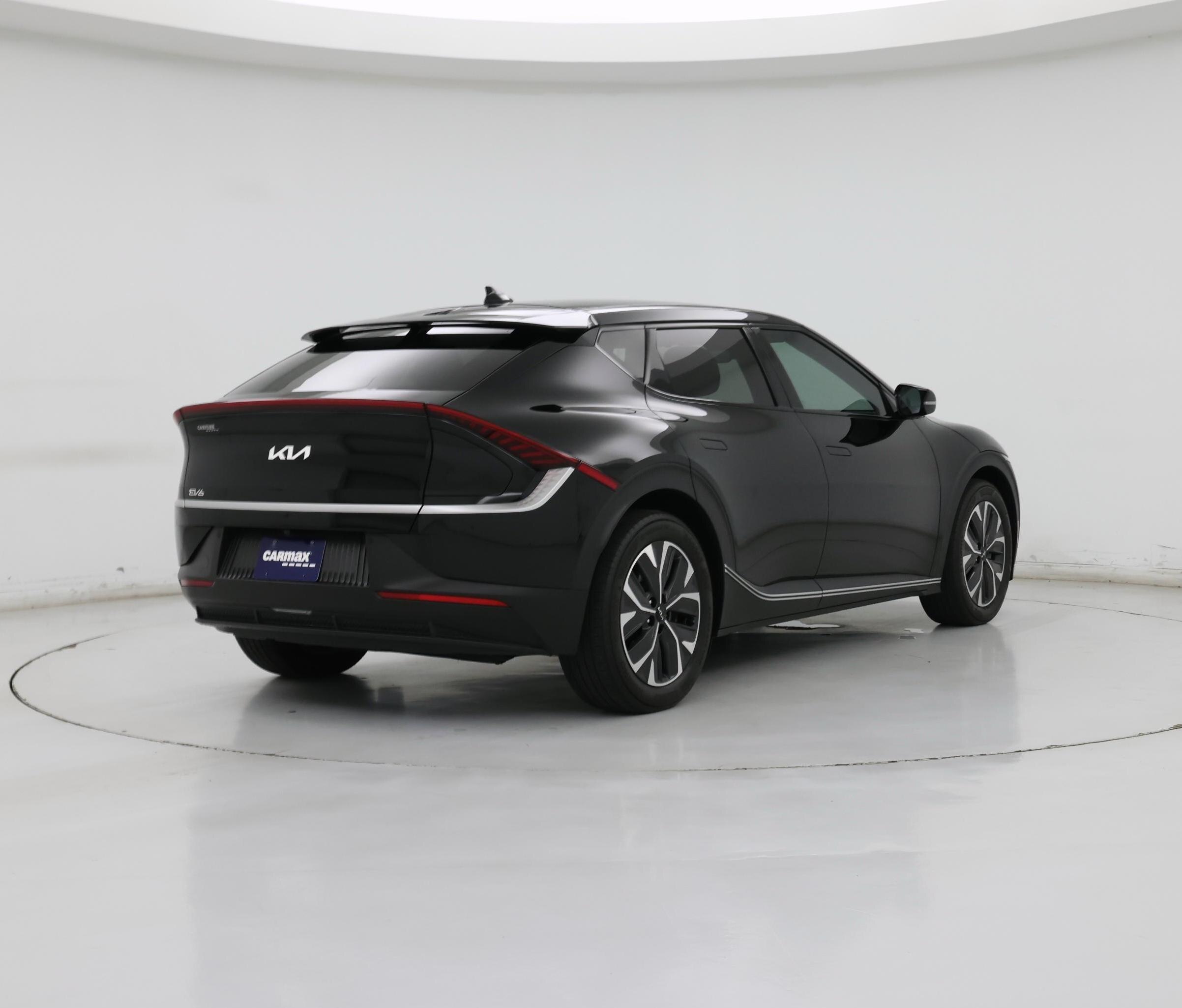 Thumbnail: 2024 Kia EV6 - 8