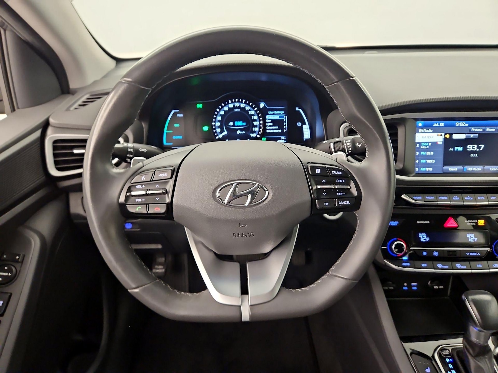 2018 Hyundai IONIQ SEL - Photo 11