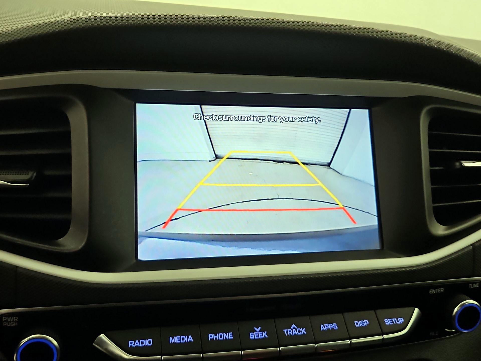 Thumbnail: 2018 Hyundai Ioniq - 14