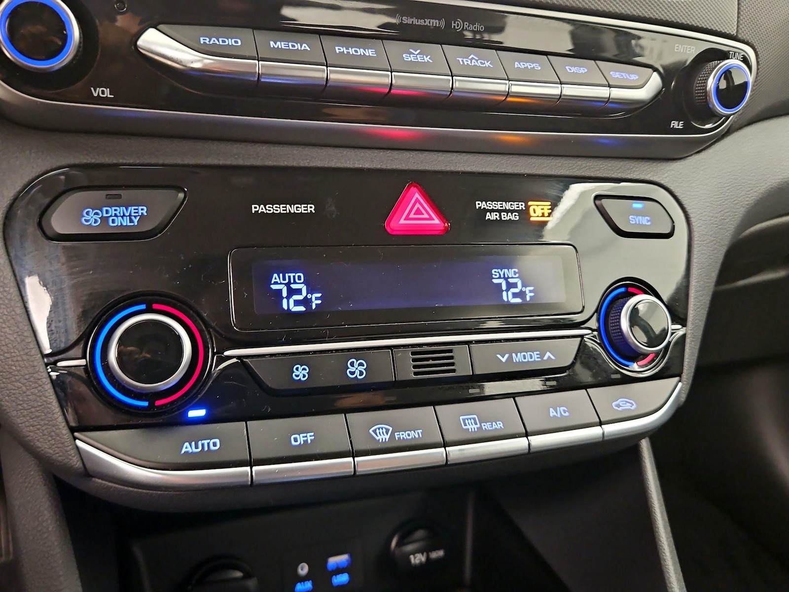 2018 Hyundai IONIQ SEL - Photo 17