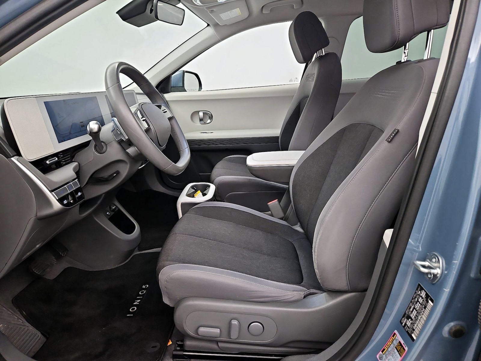 2023 Hyundai IONIQ 5 SE - Photo 12