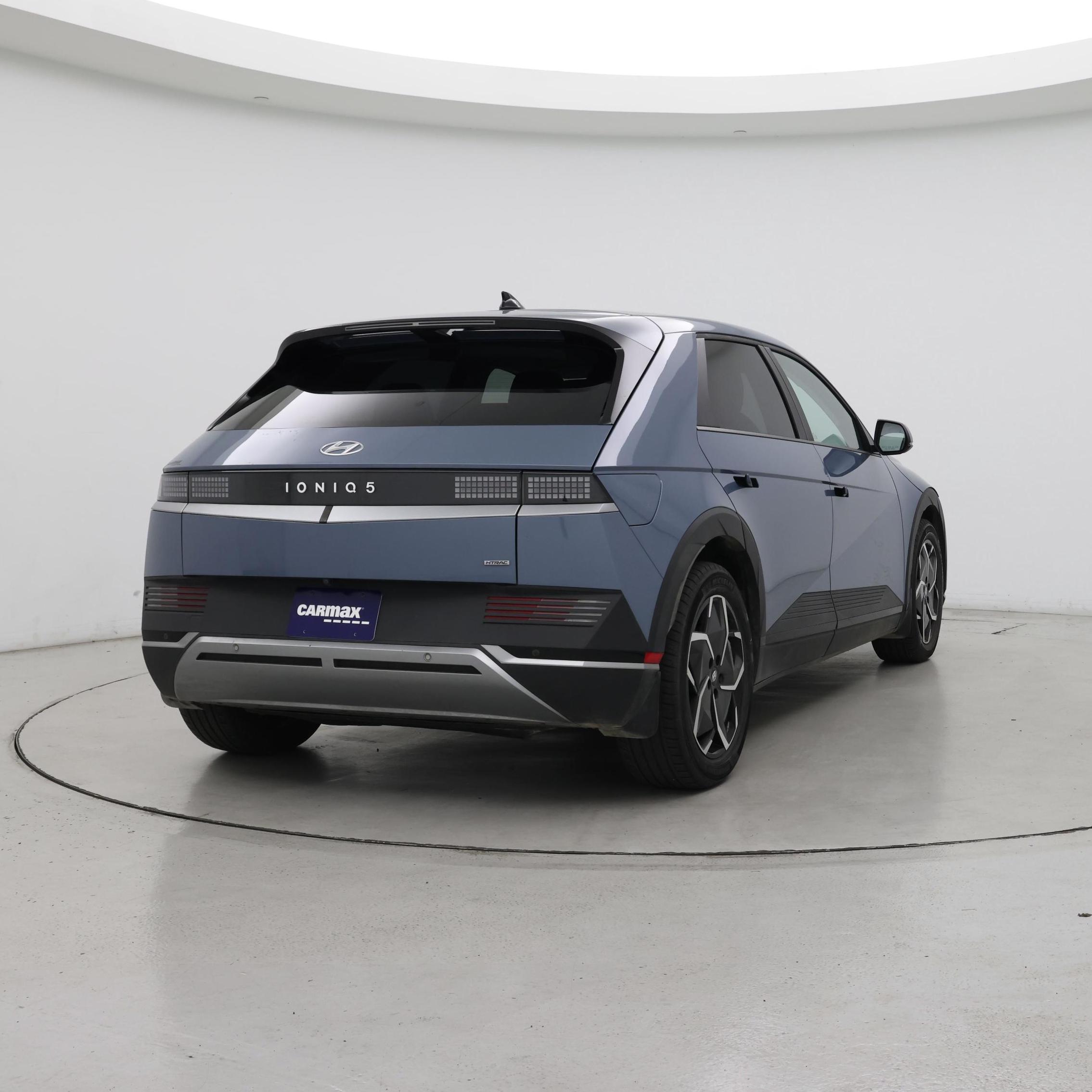 Thumbnail: 2023 Hyundai Ioniq 5 - 8