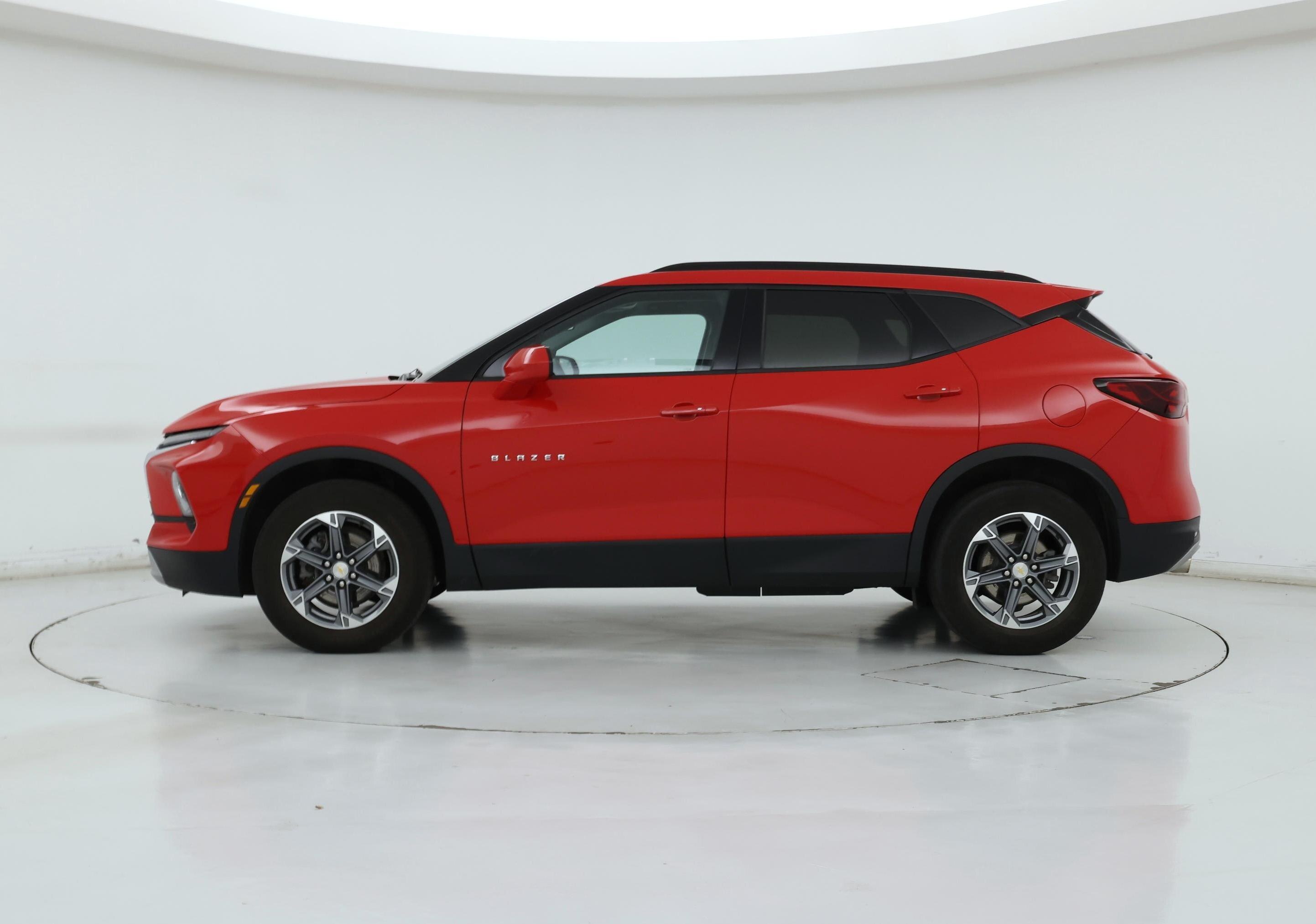 Thumbnail: 2024 Chevrolet Blazer - 3