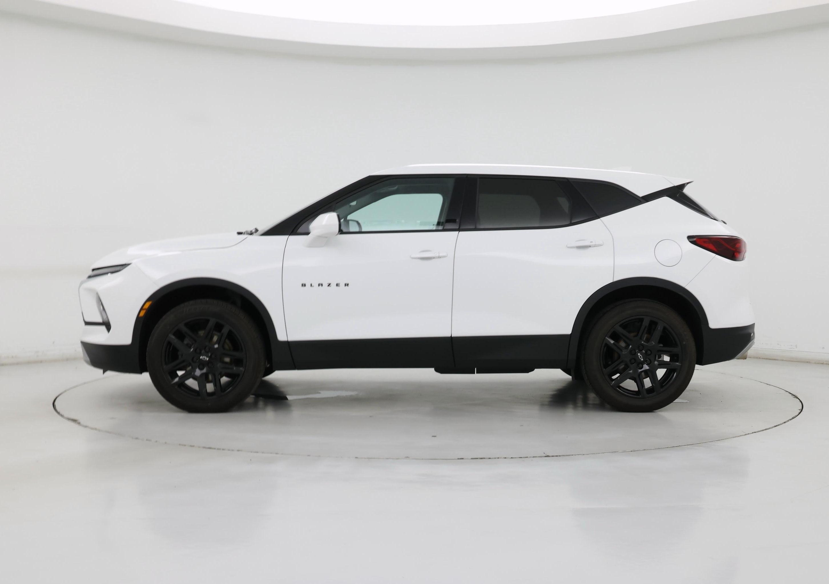 Thumbnail: 2024 Chevrolet Blazer - 3