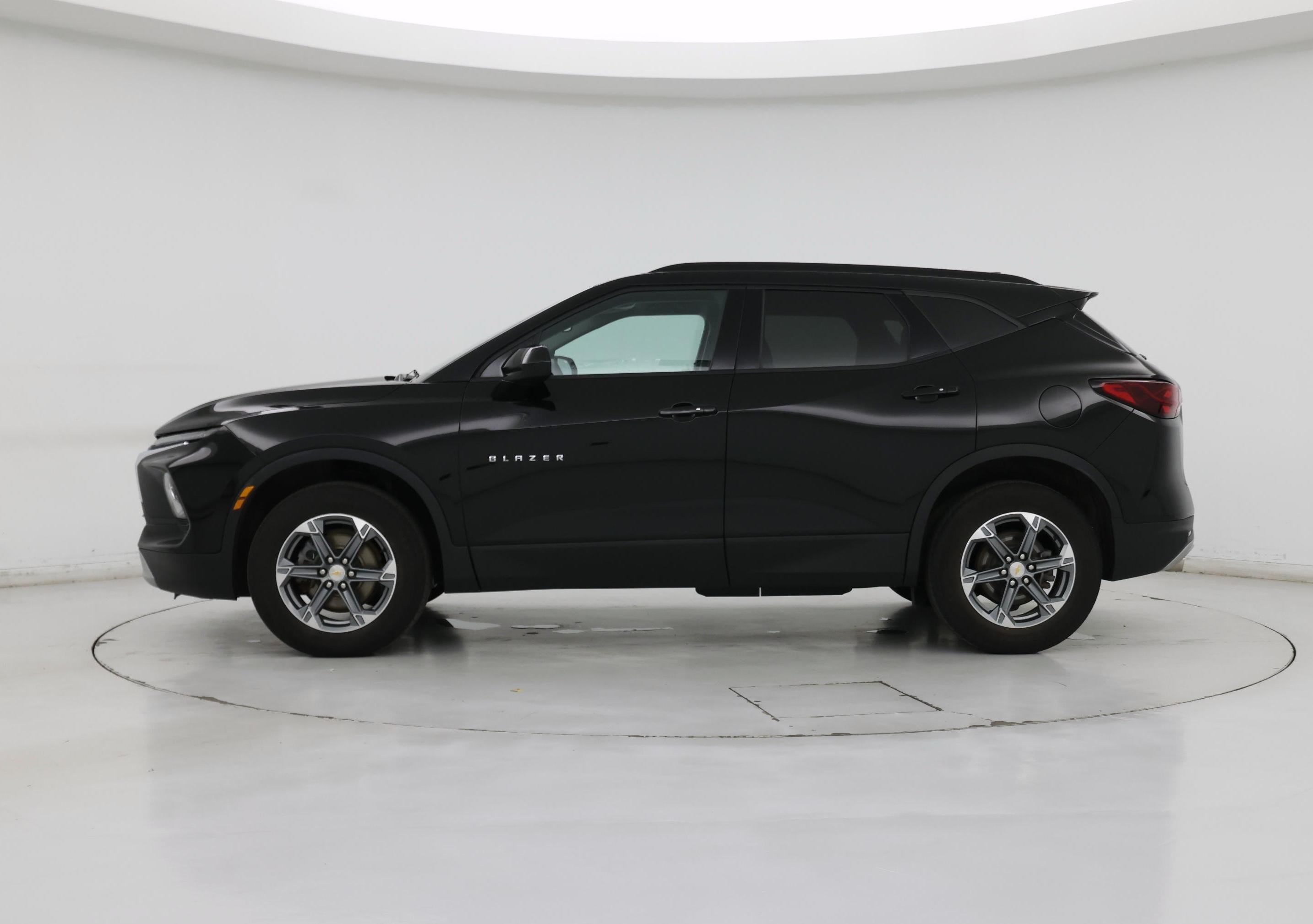 Thumbnail: 2024 Chevrolet Blazer - 3