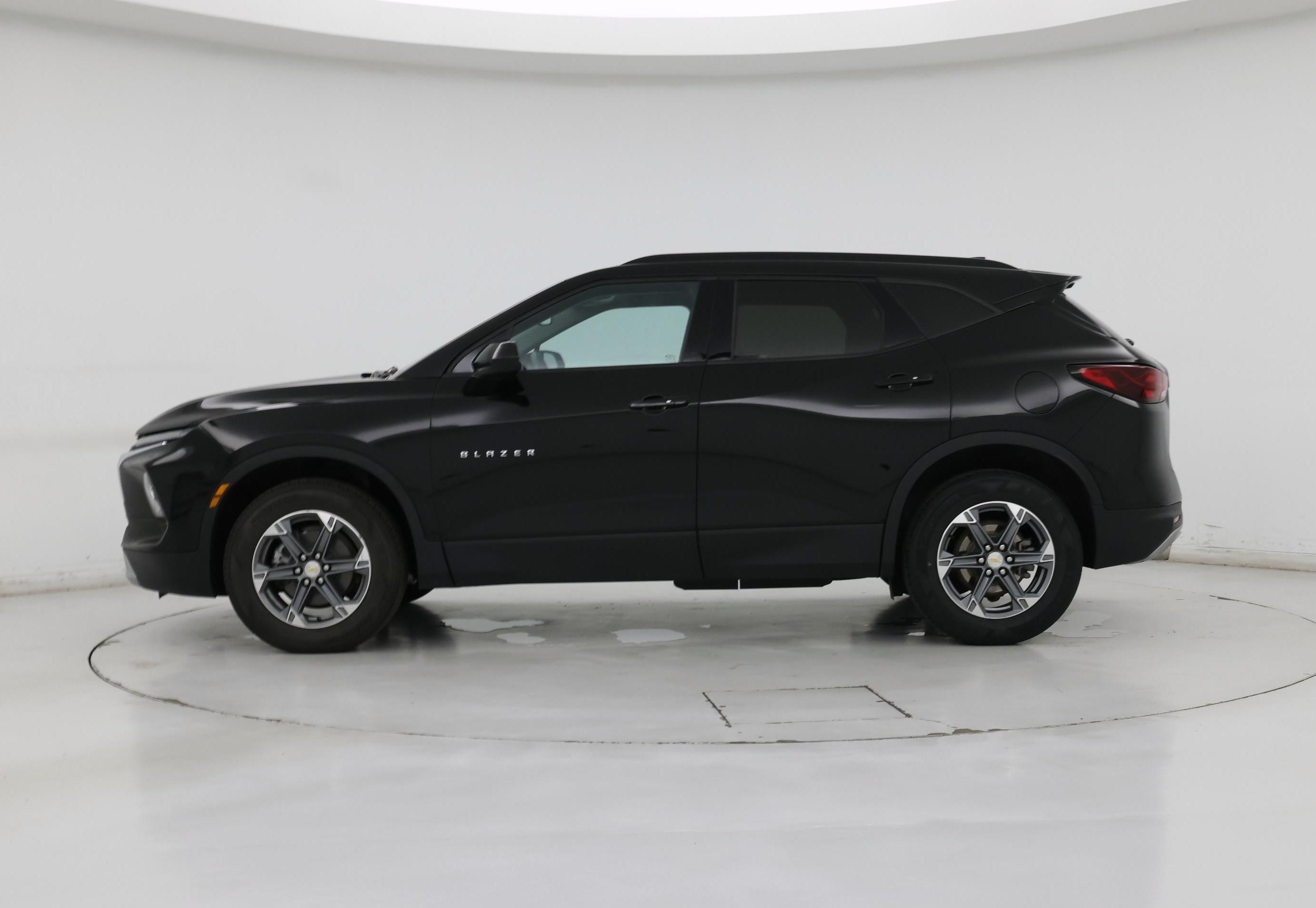 Thumbnail: 2024 Chevrolet Blazer - 3
