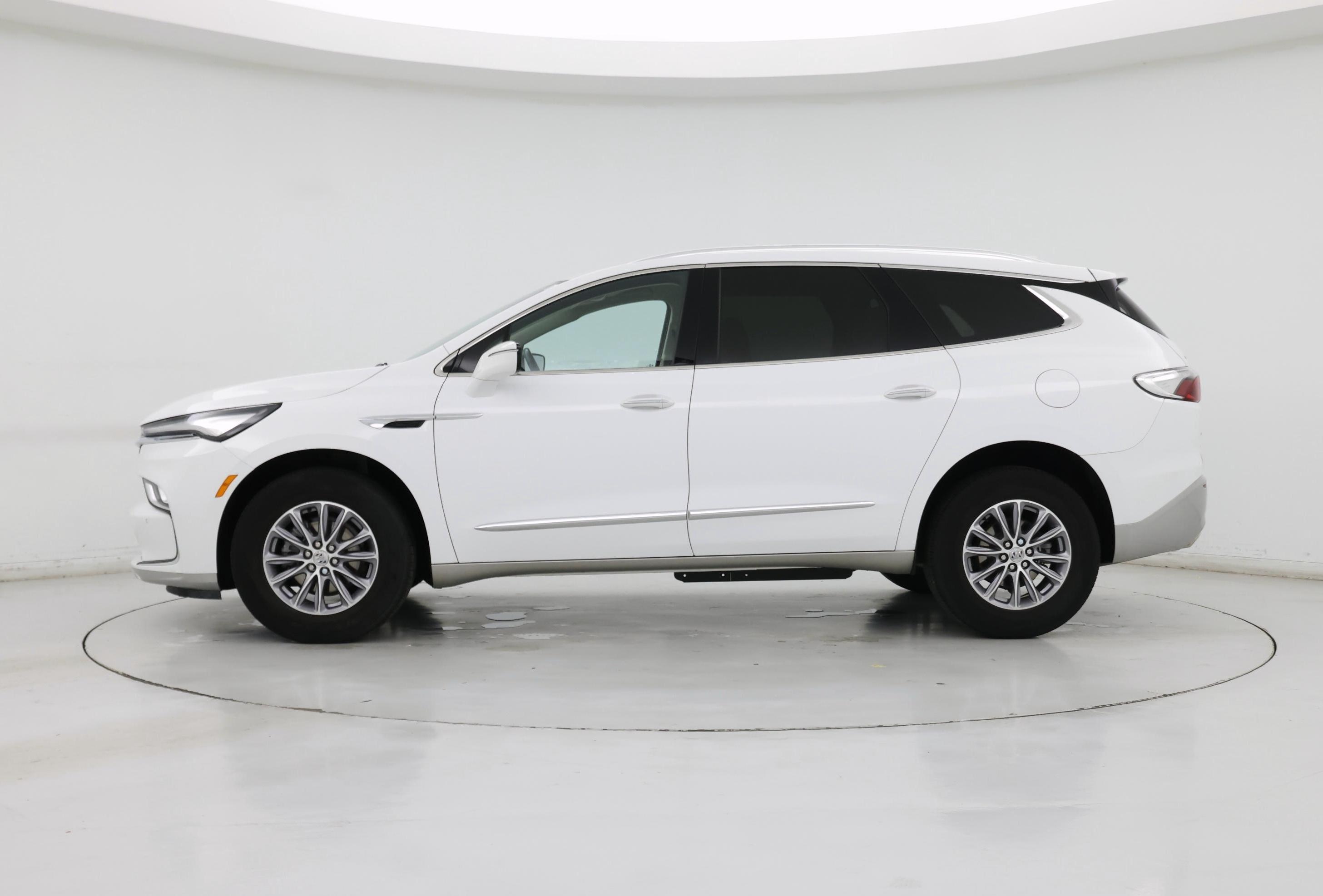 Thumbnail: 2023 Buick Enclave - 3
