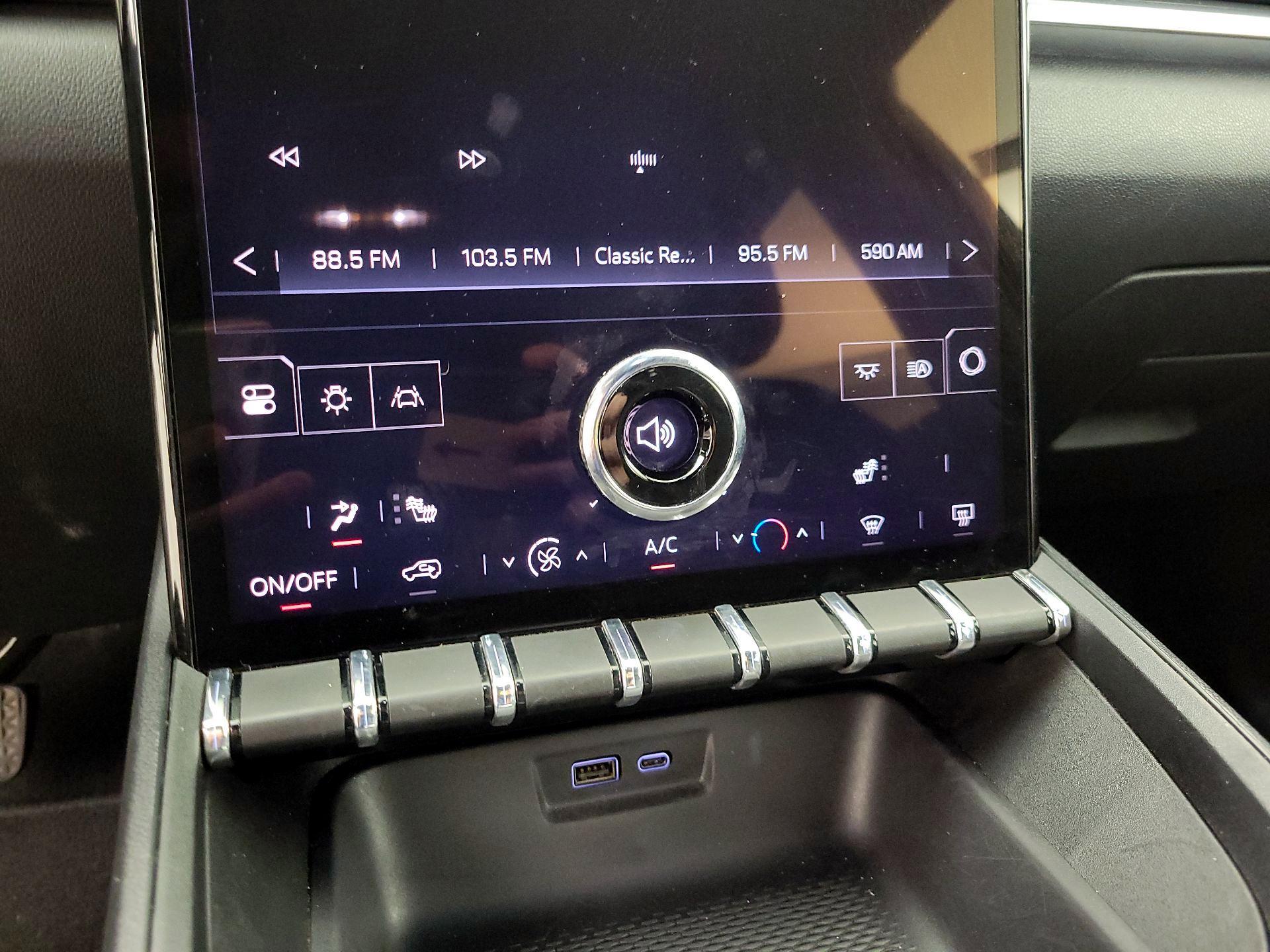 Thumbnail: 2025 GMC Terrain - 16