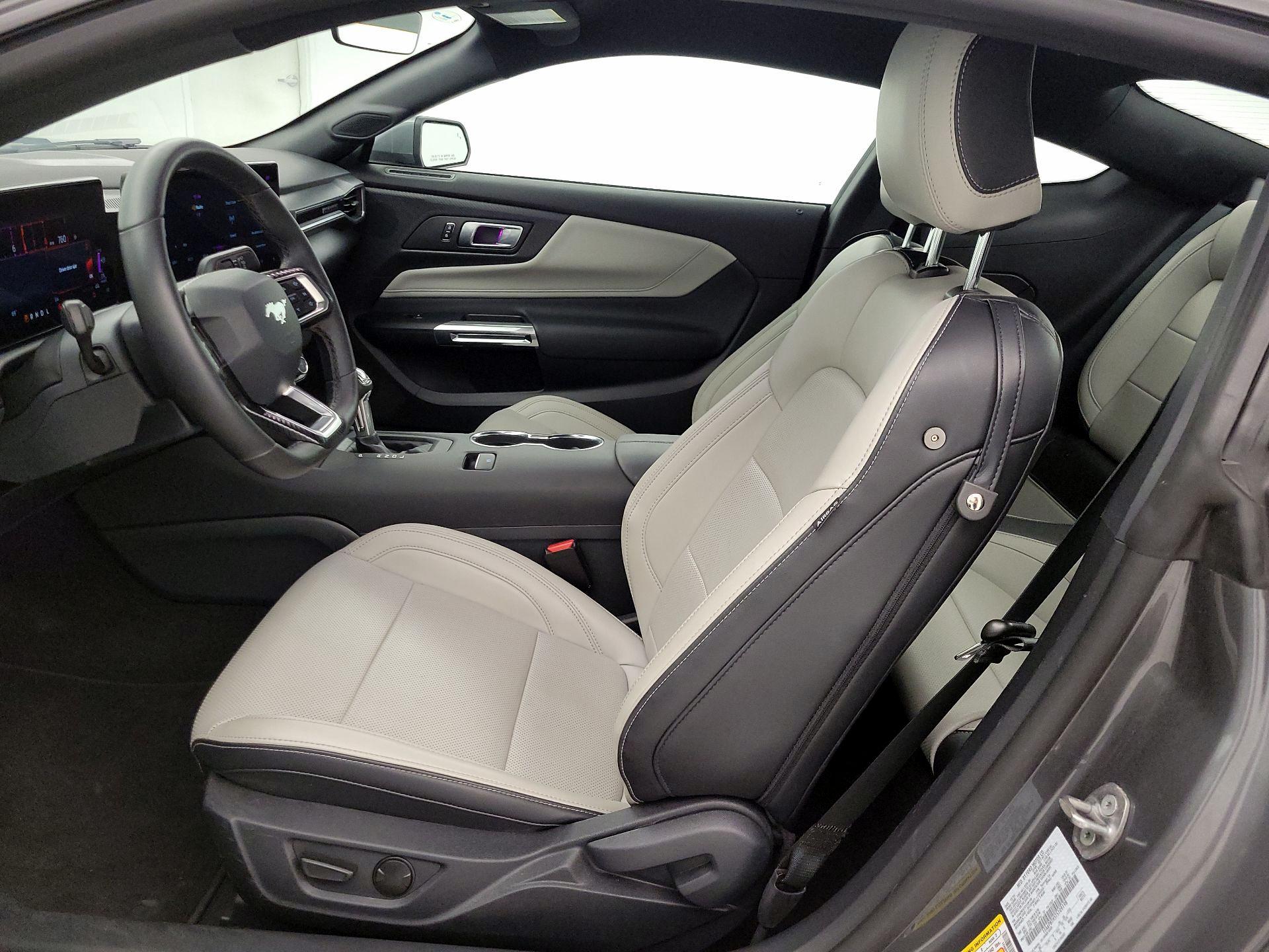 Thumbnail: 2026 Ford Mustang - 11