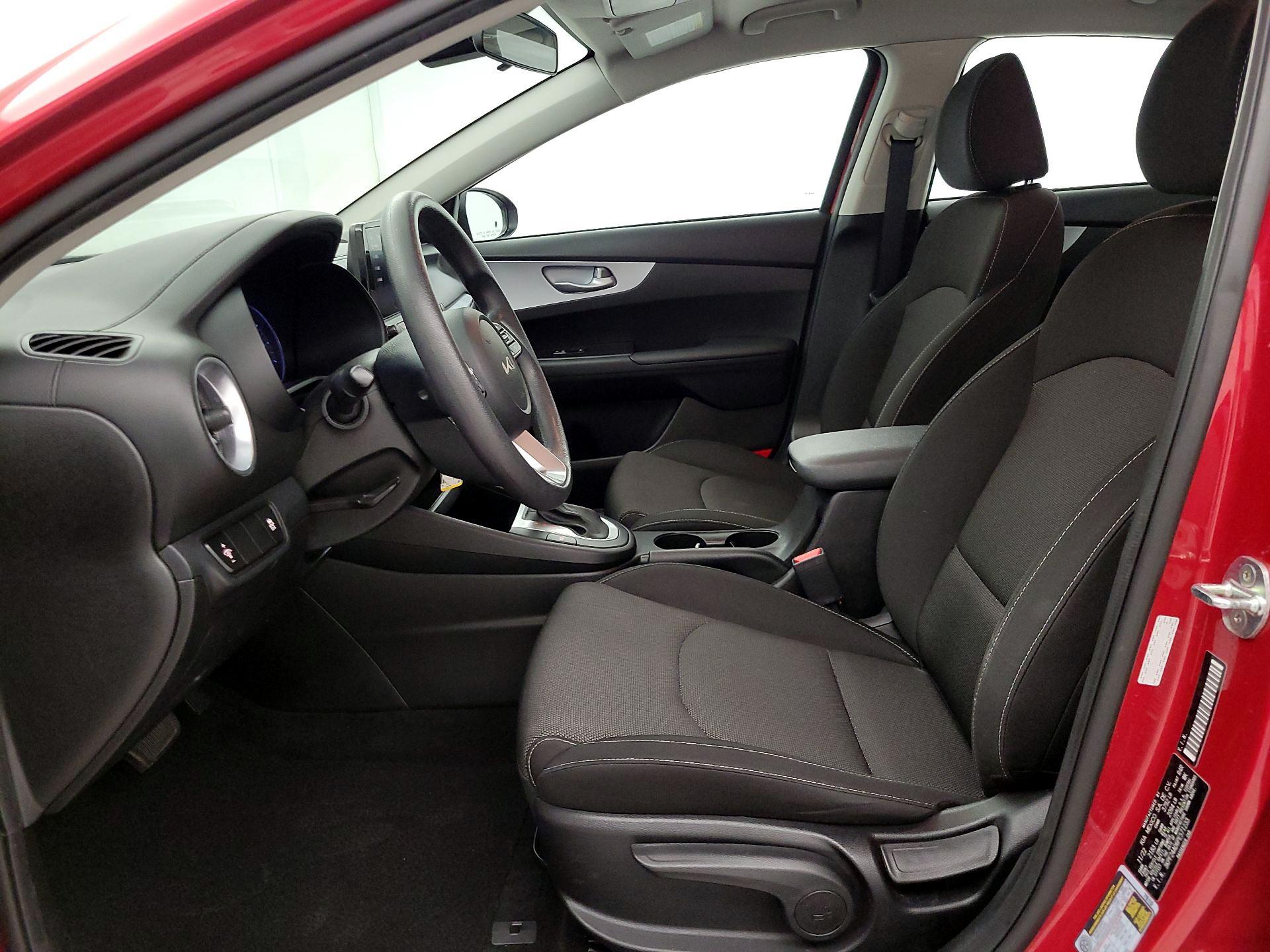 Thumbnail: 2023 Kia Forte - 11