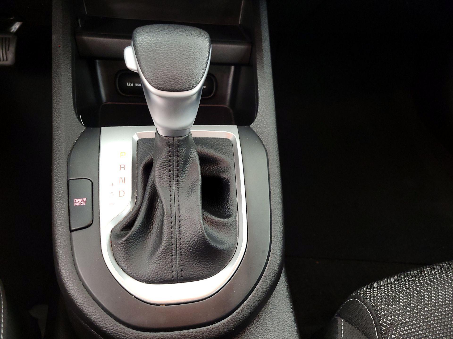 Thumbnail: 2023 Kia Forte - 17