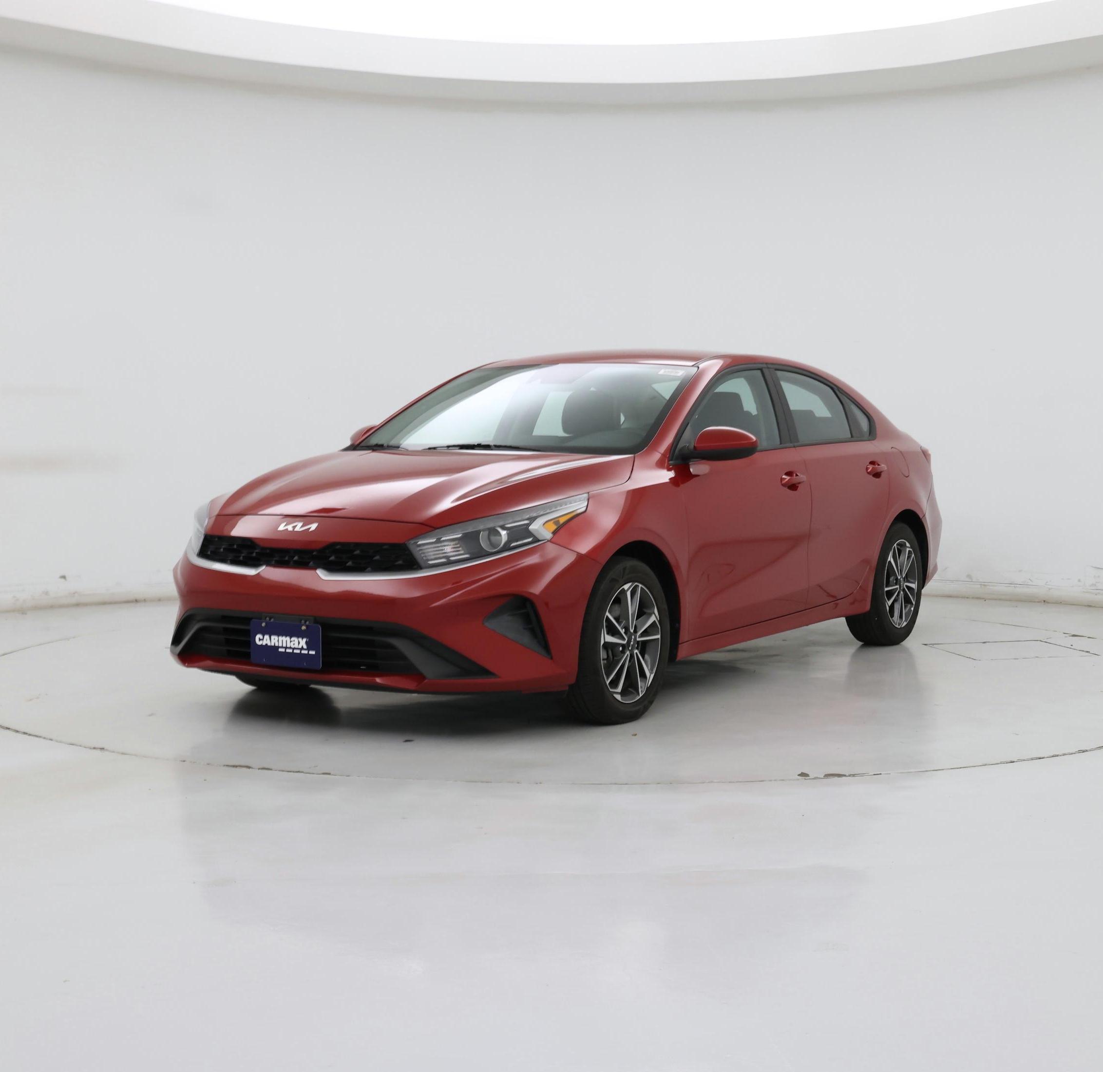 Thumbnail: 2023 Kia Forte - 4