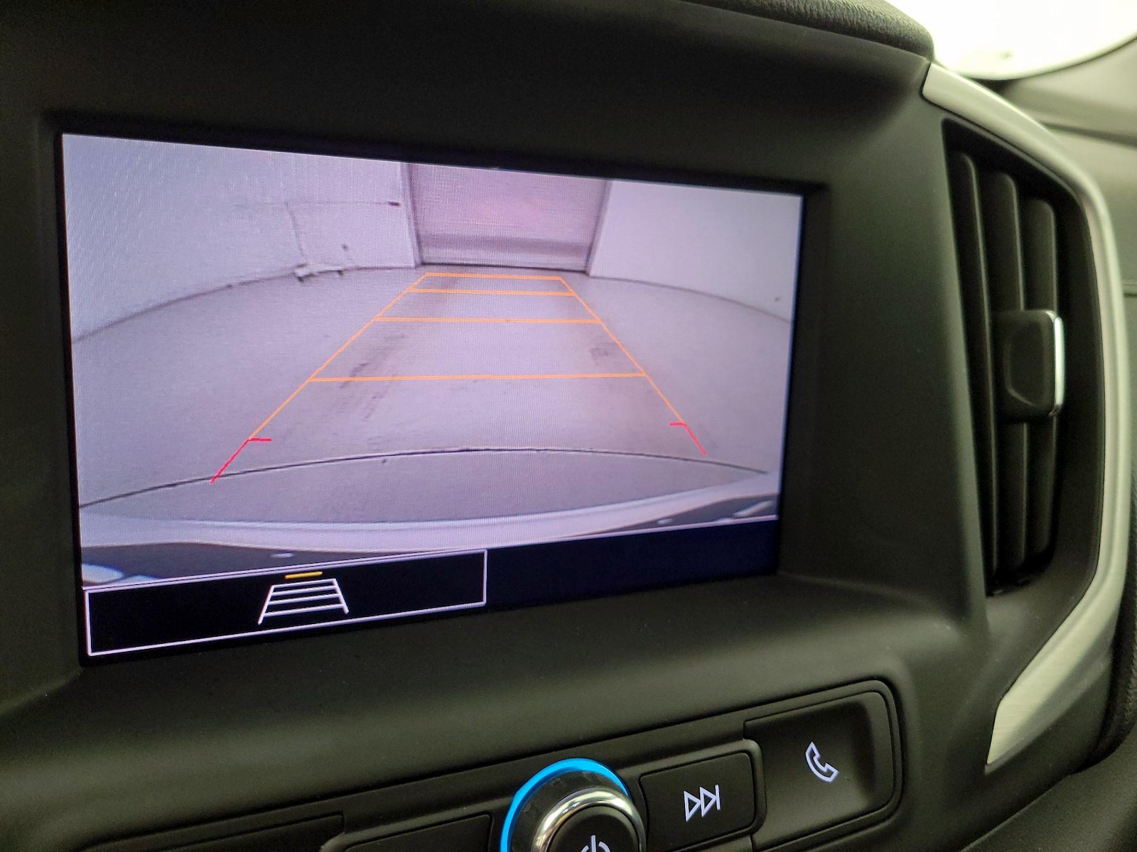 2024 GMC Terrain SLE - Photo 15