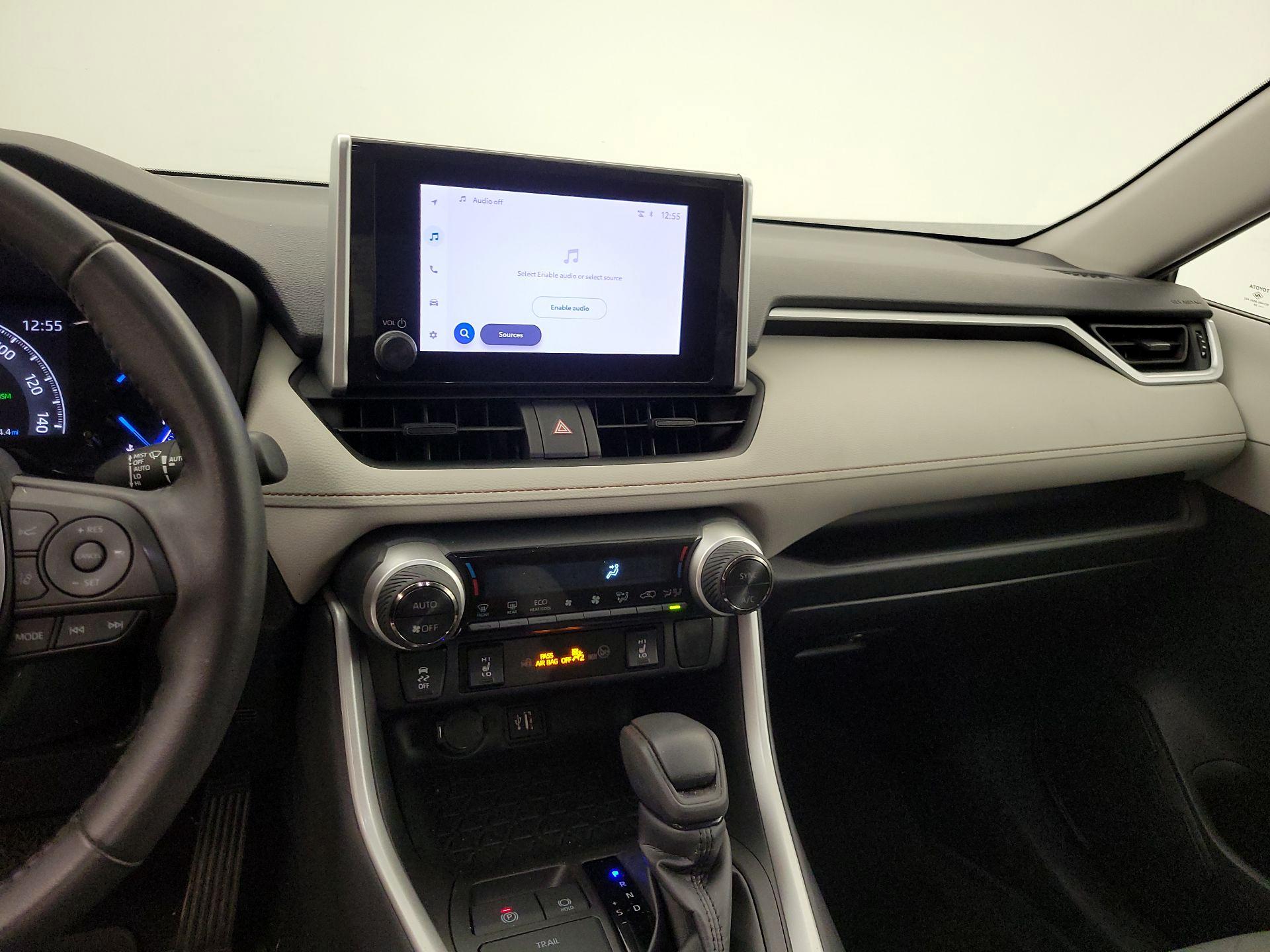 Thumbnail: 2024 Toyota RAV4 - 9