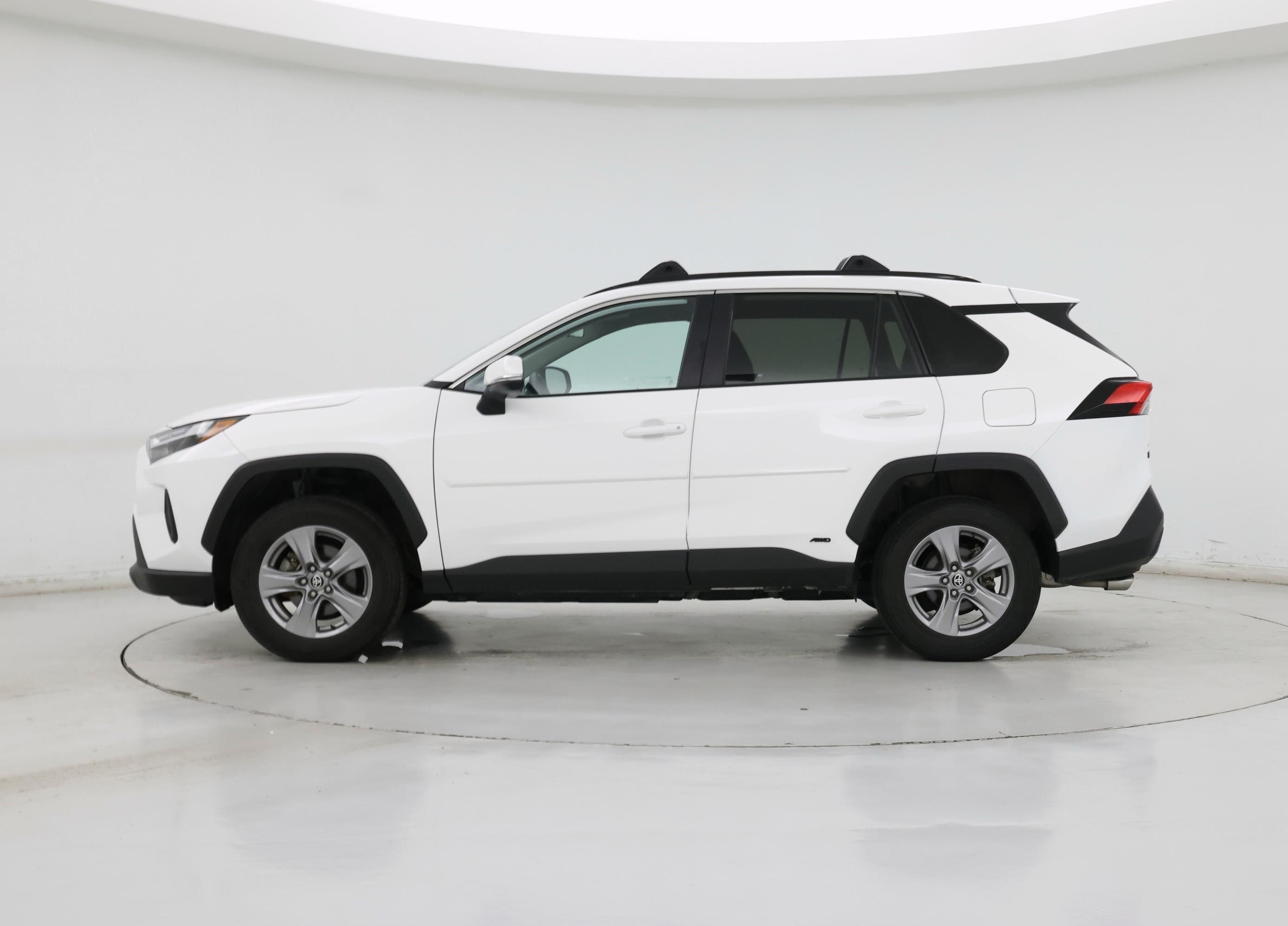 Thumbnail: 2024 Toyota RAV4 - 3