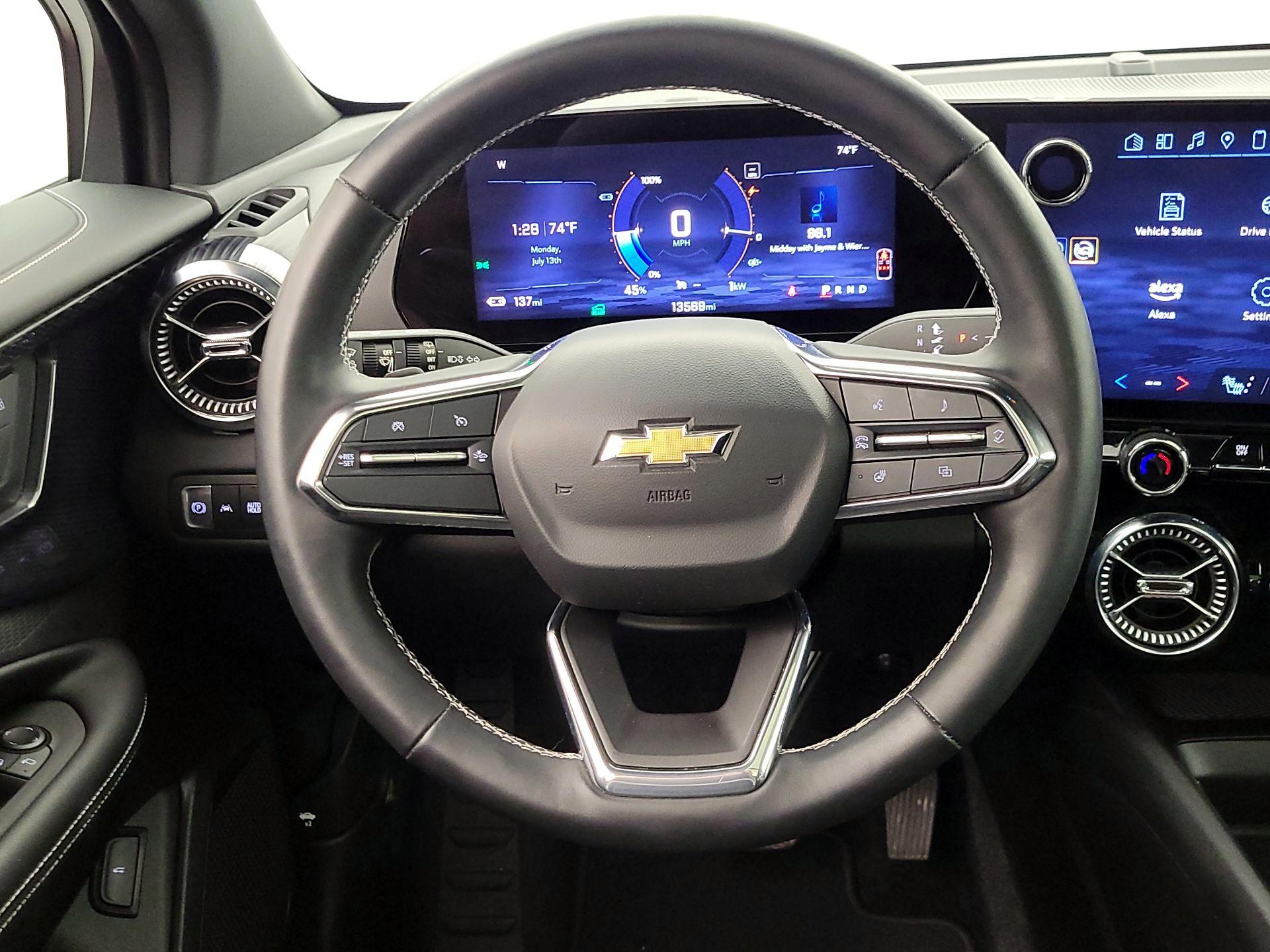 Thumbnail: 2024 Chevrolet Blazer EV - 10