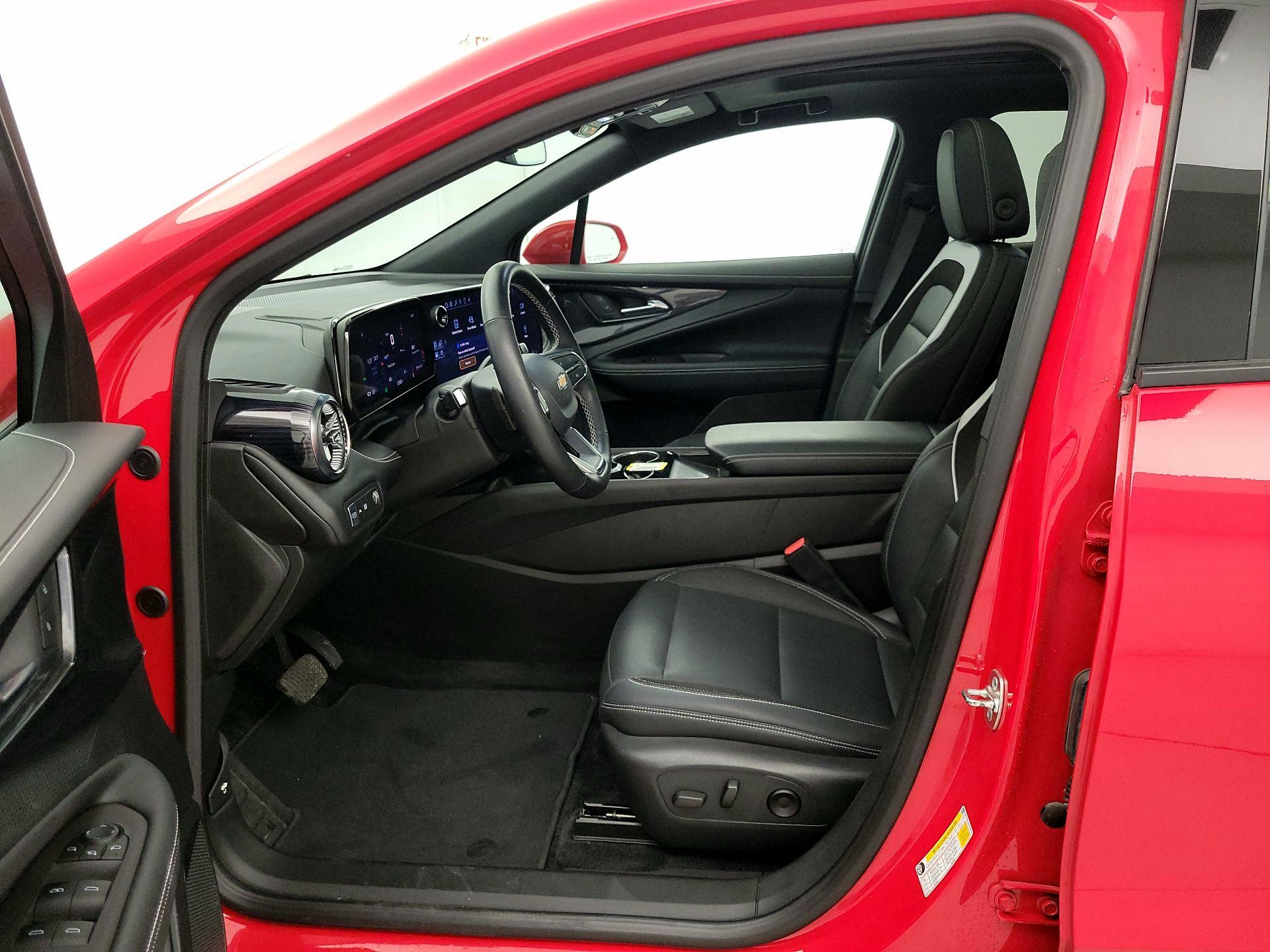 Thumbnail: 2024 Chevrolet Blazer EV - 11