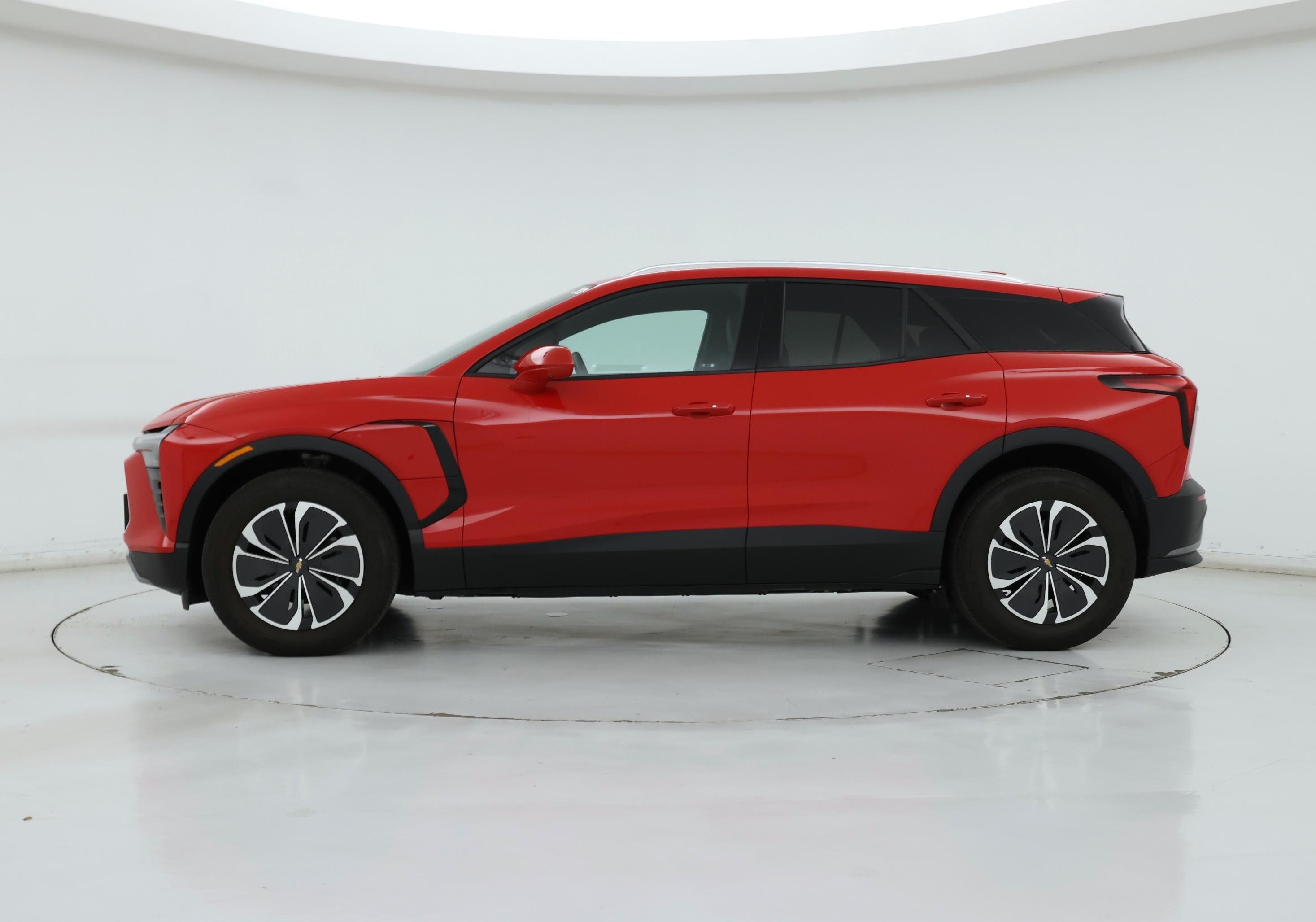 Thumbnail: 2024 Chevrolet Blazer EV - 3